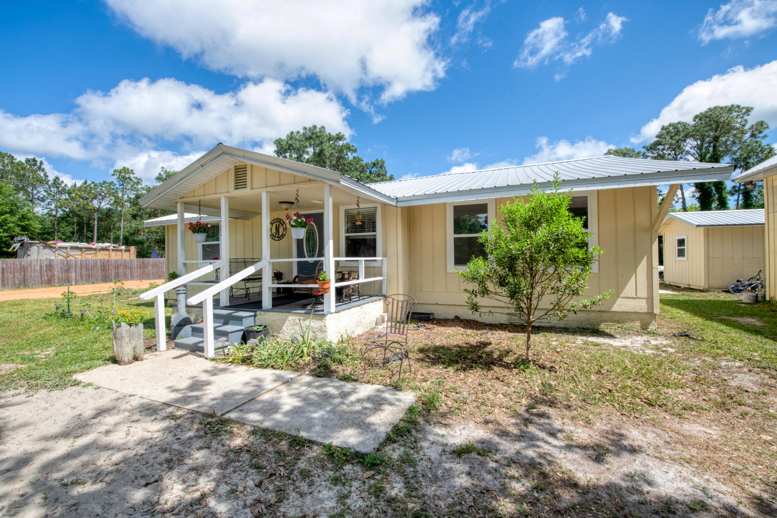 NO RECORDED SUBDIVISION - Residential