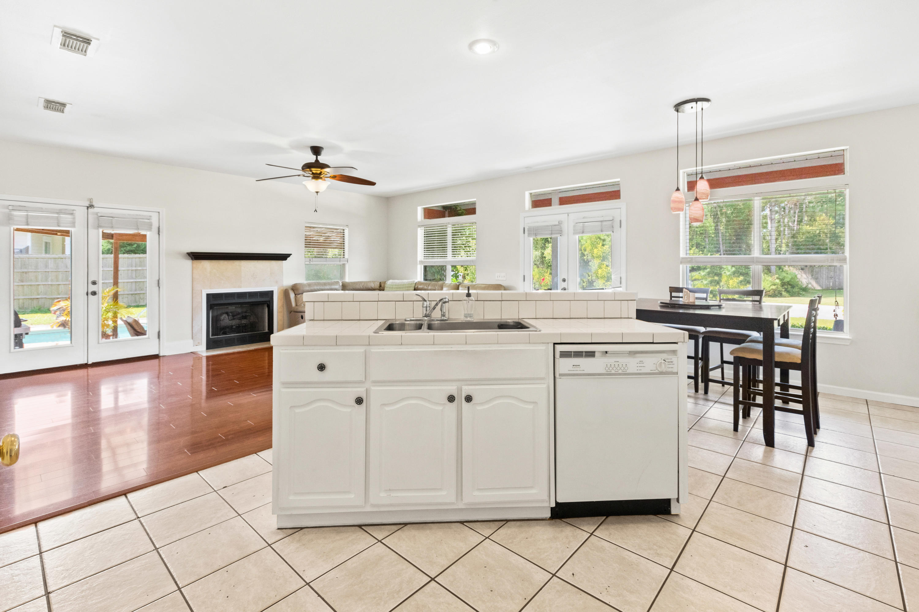 LYNDELL PLANTATION S/D - Residential