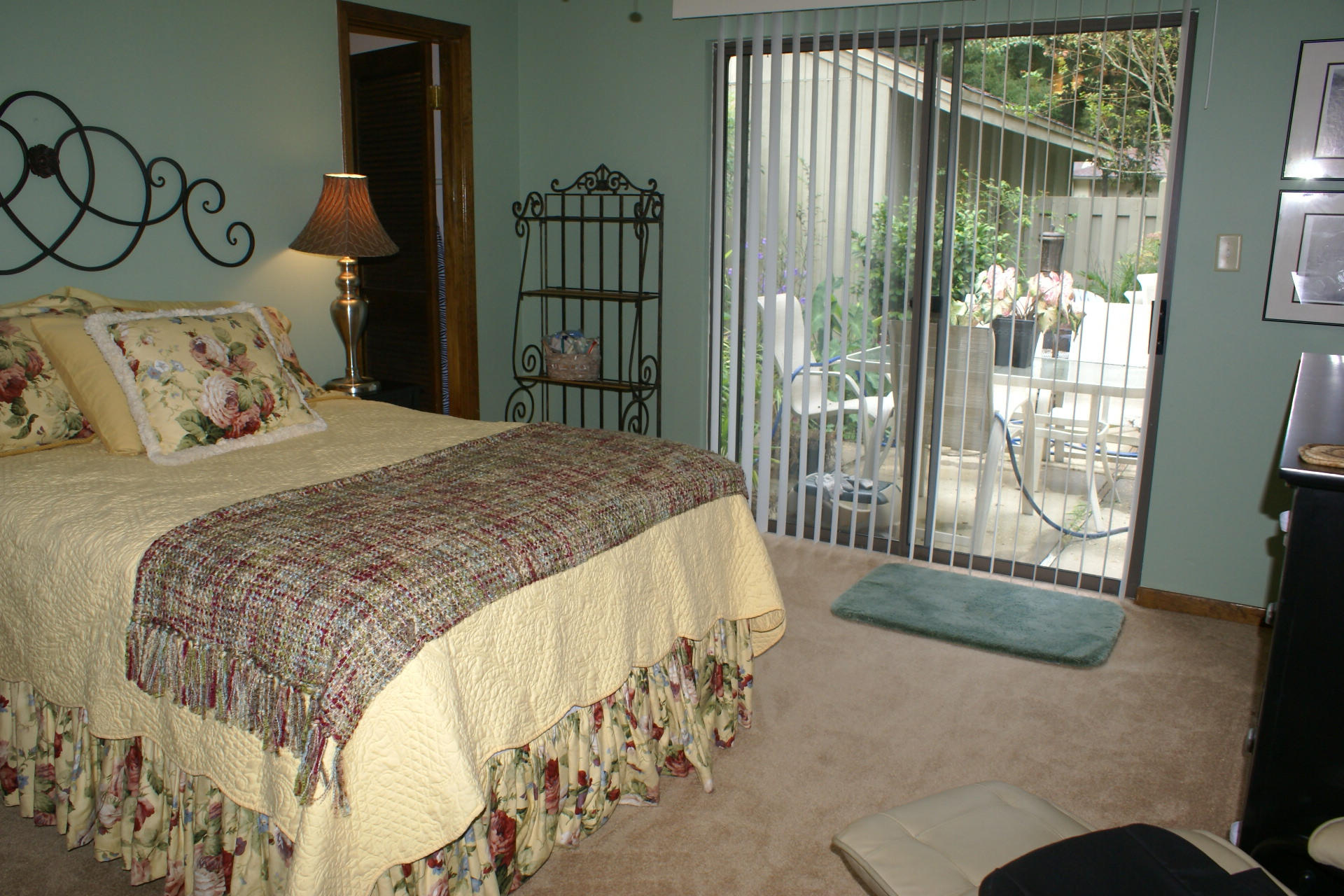 ROYAL OAK VILLAGE III-B - Residential