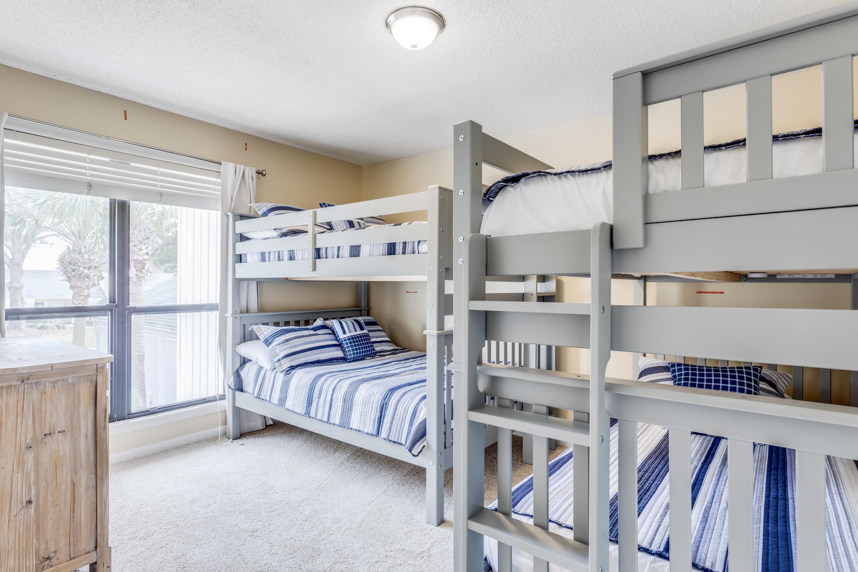 SANDPIPER VILLAGE CONDO - Residential