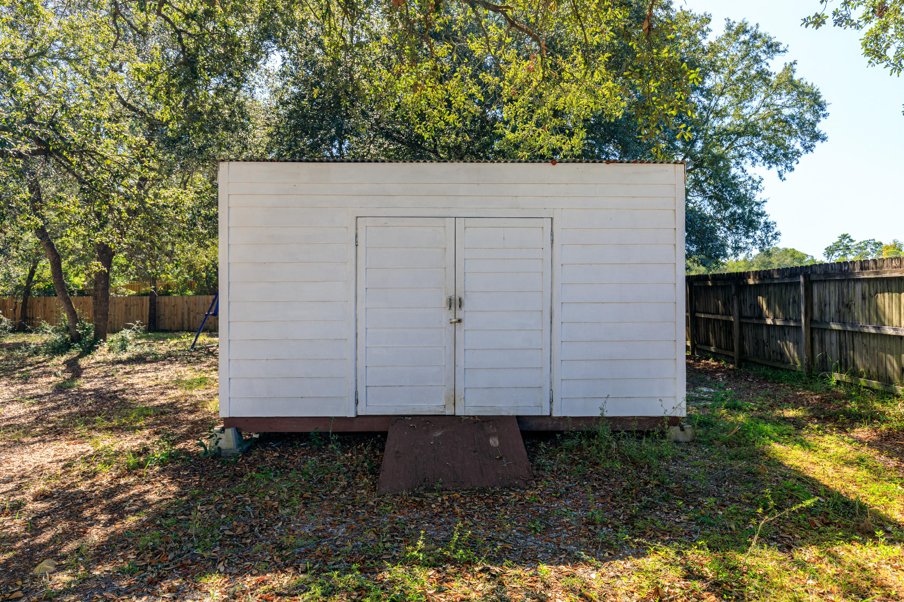 Holley/Navarre - Residential