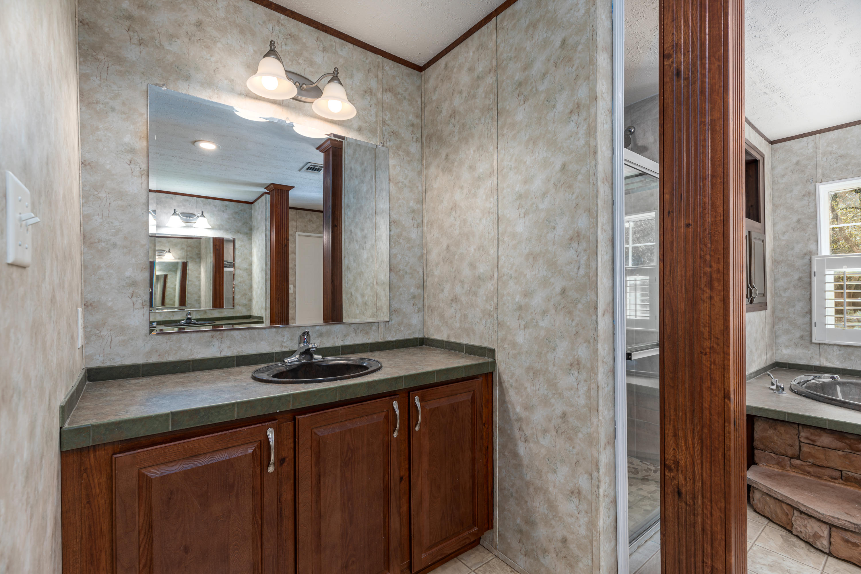 Holley/Navarre - Residential