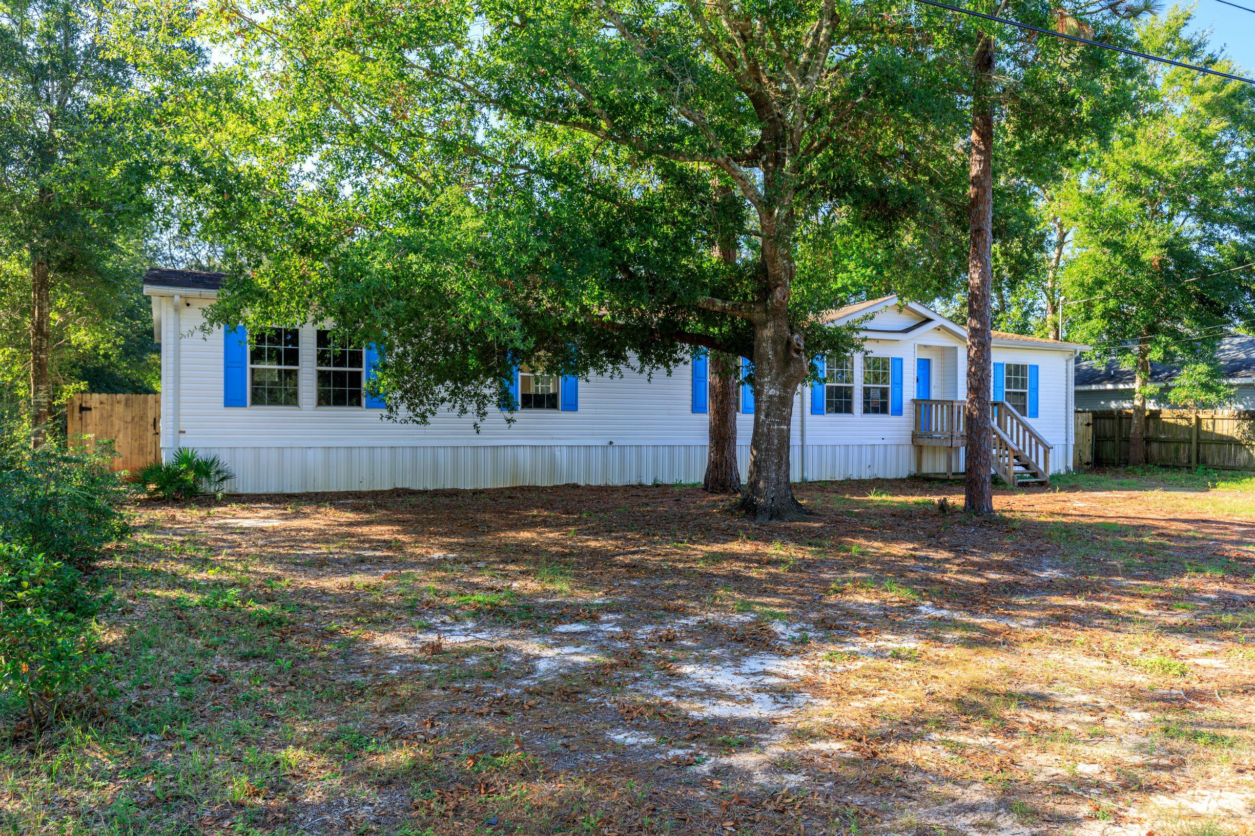 Holley/Navarre - Residential