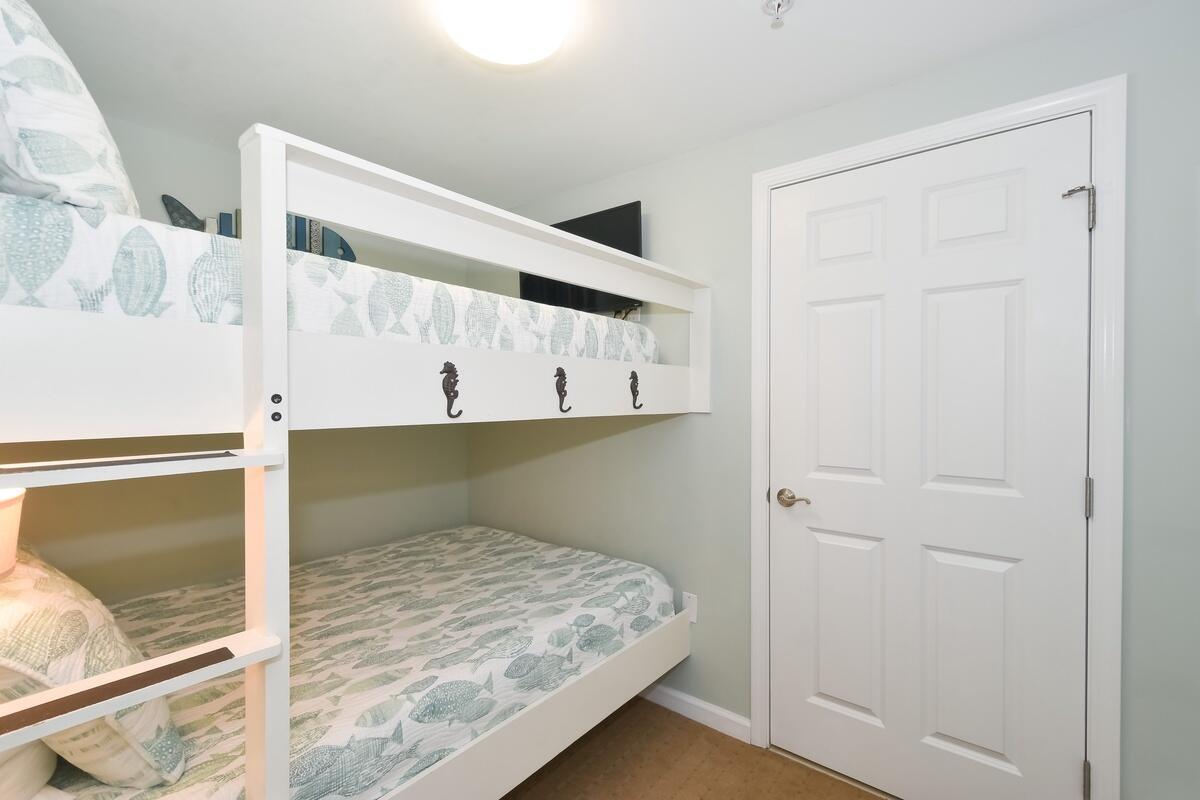 THE PALMS OF DESTIN - Residential