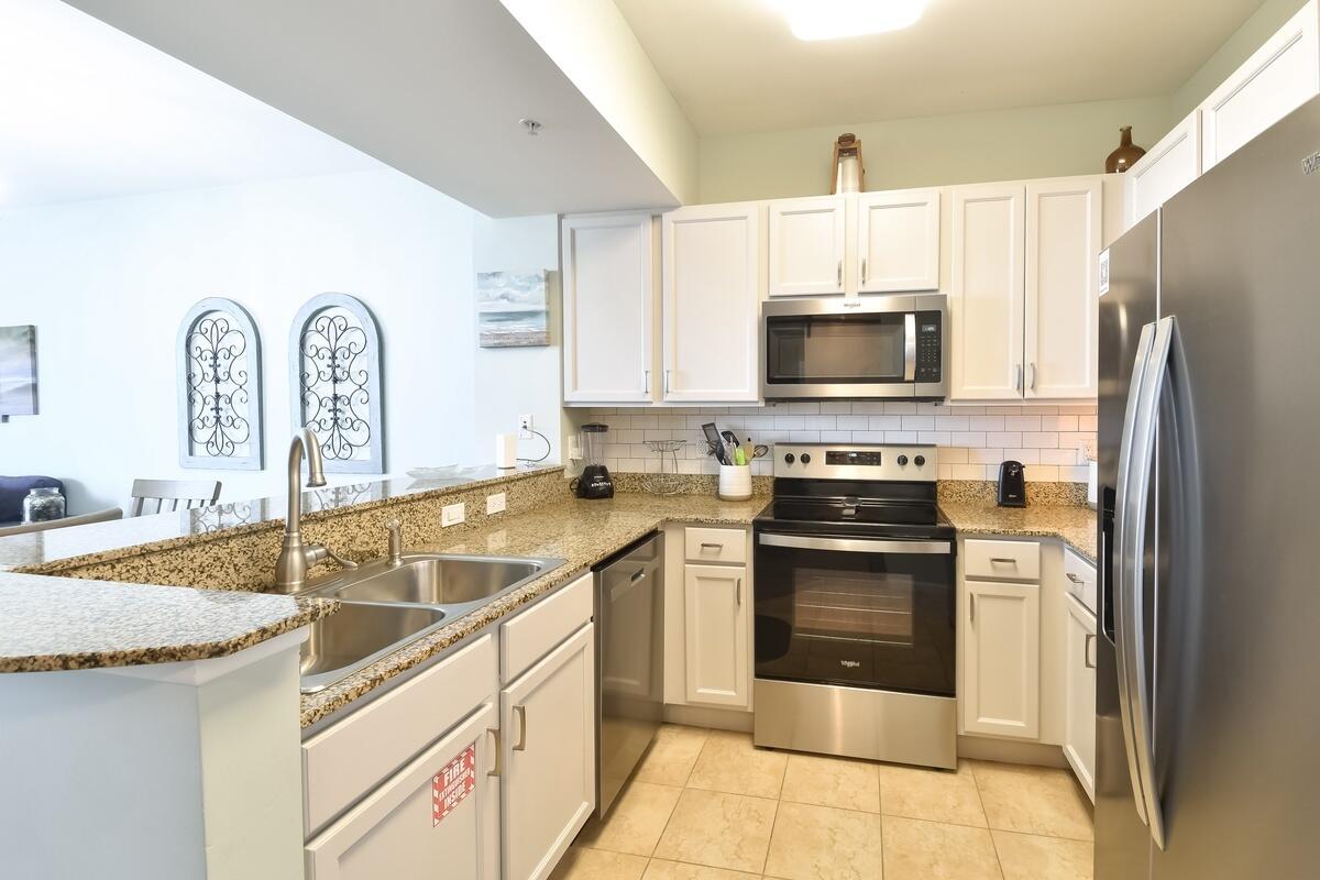 THE PALMS OF DESTIN - Residential