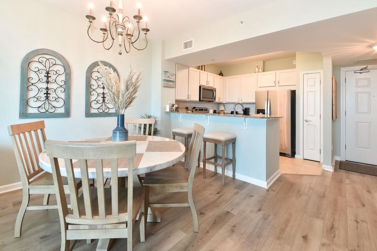 THE PALMS OF DESTIN - Residential