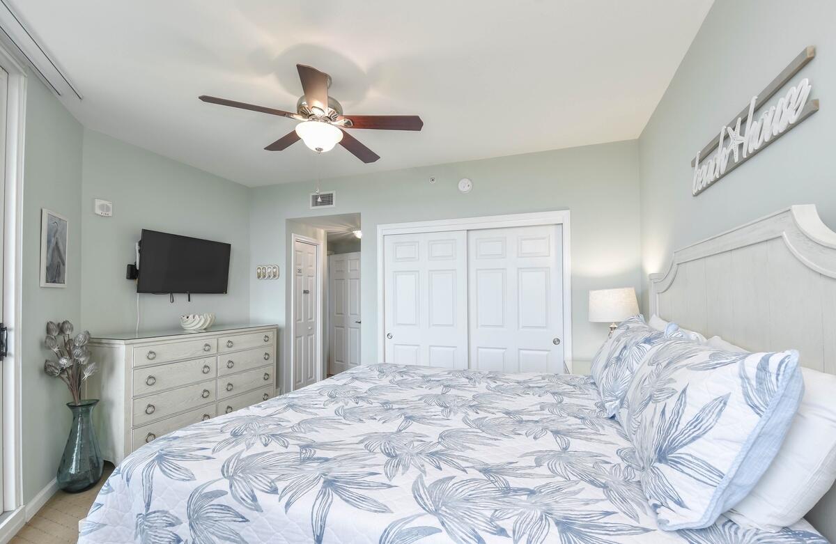 THE PALMS OF DESTIN - Residential