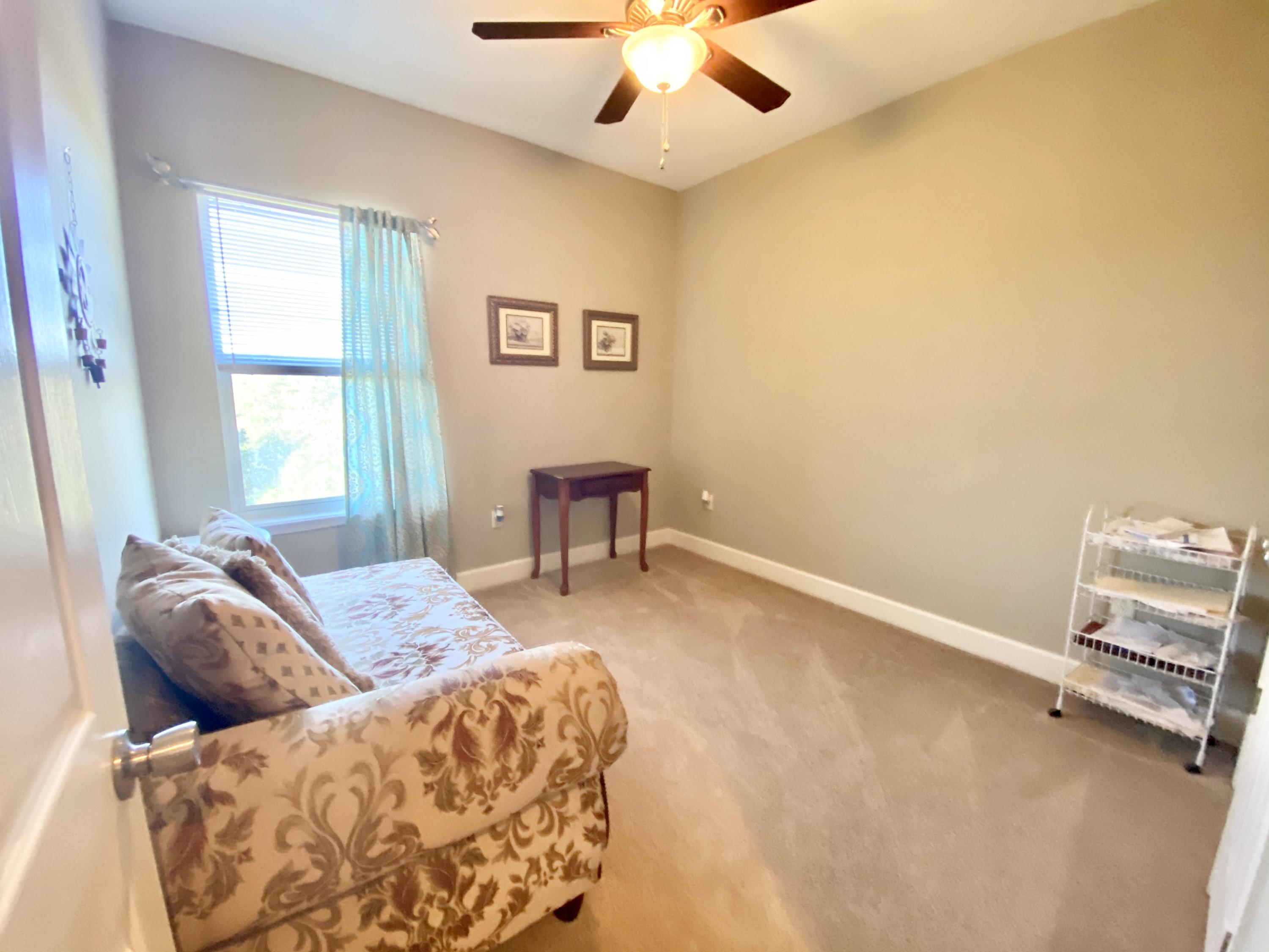 ARBOR LAKE - Residential