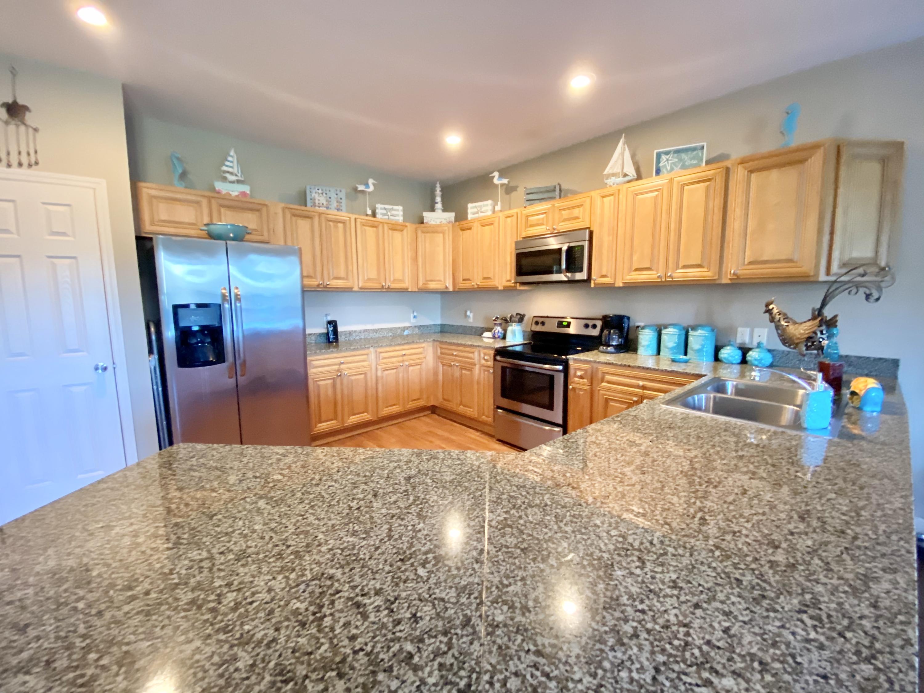 ARBOR LAKE - Residential