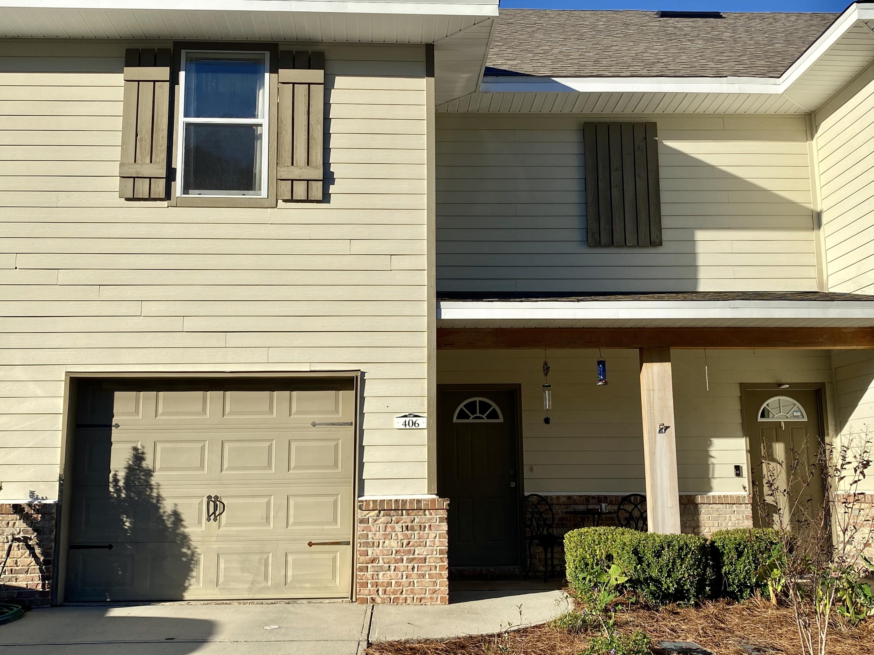 ARBOR LAKE - Residential