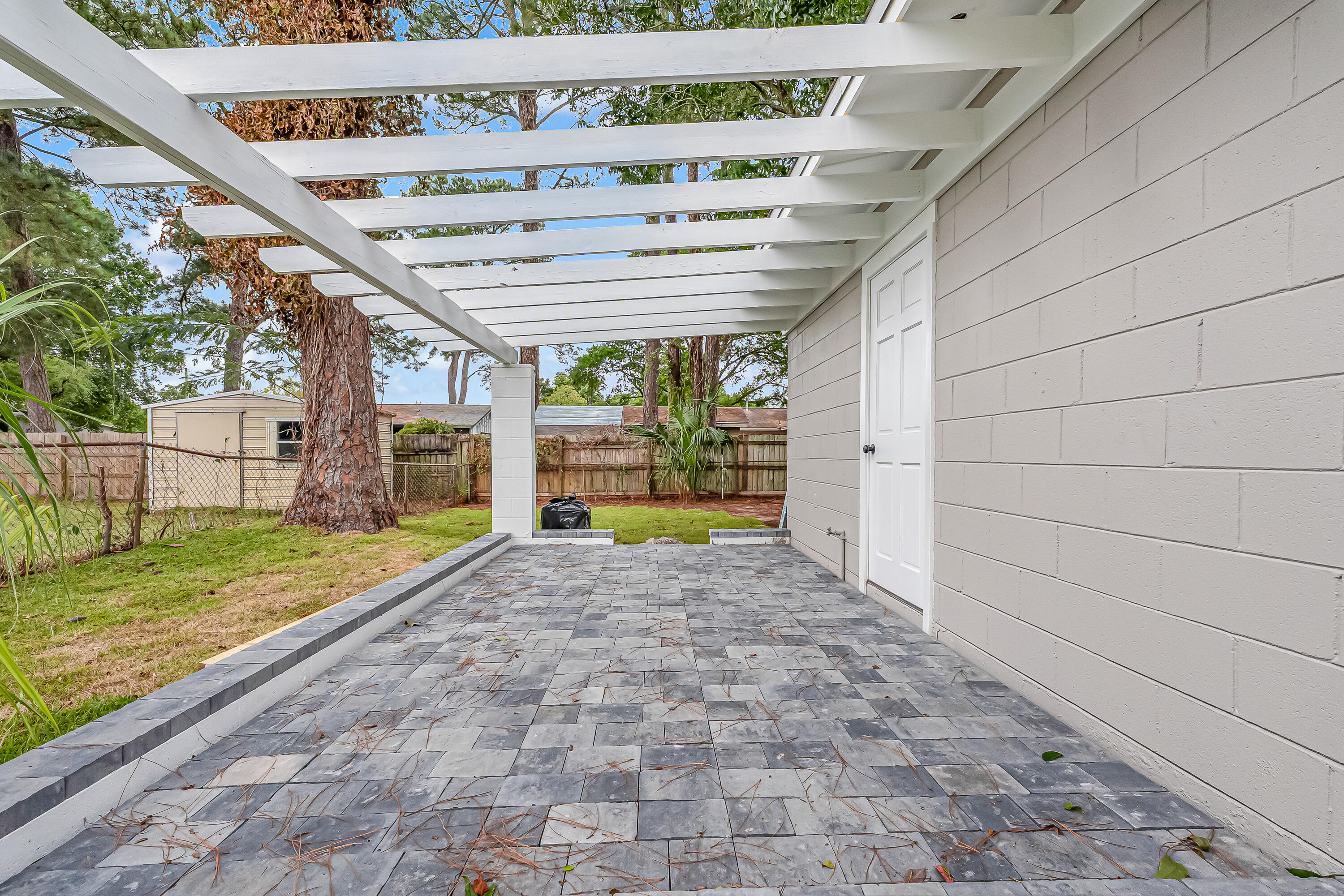 OAKLAND HEIGHTS - Residential