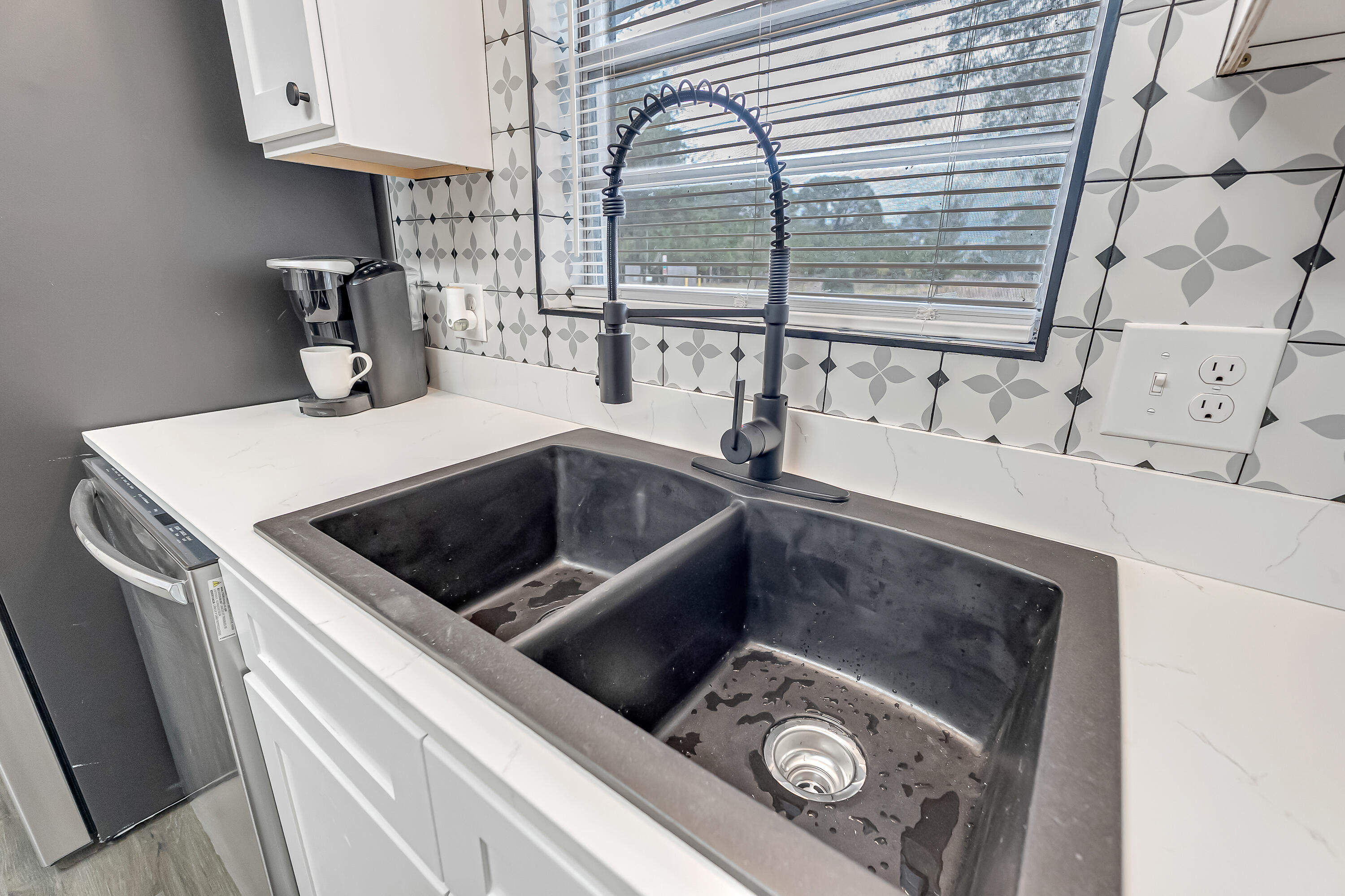 OAKLAND HEIGHTS - Residential