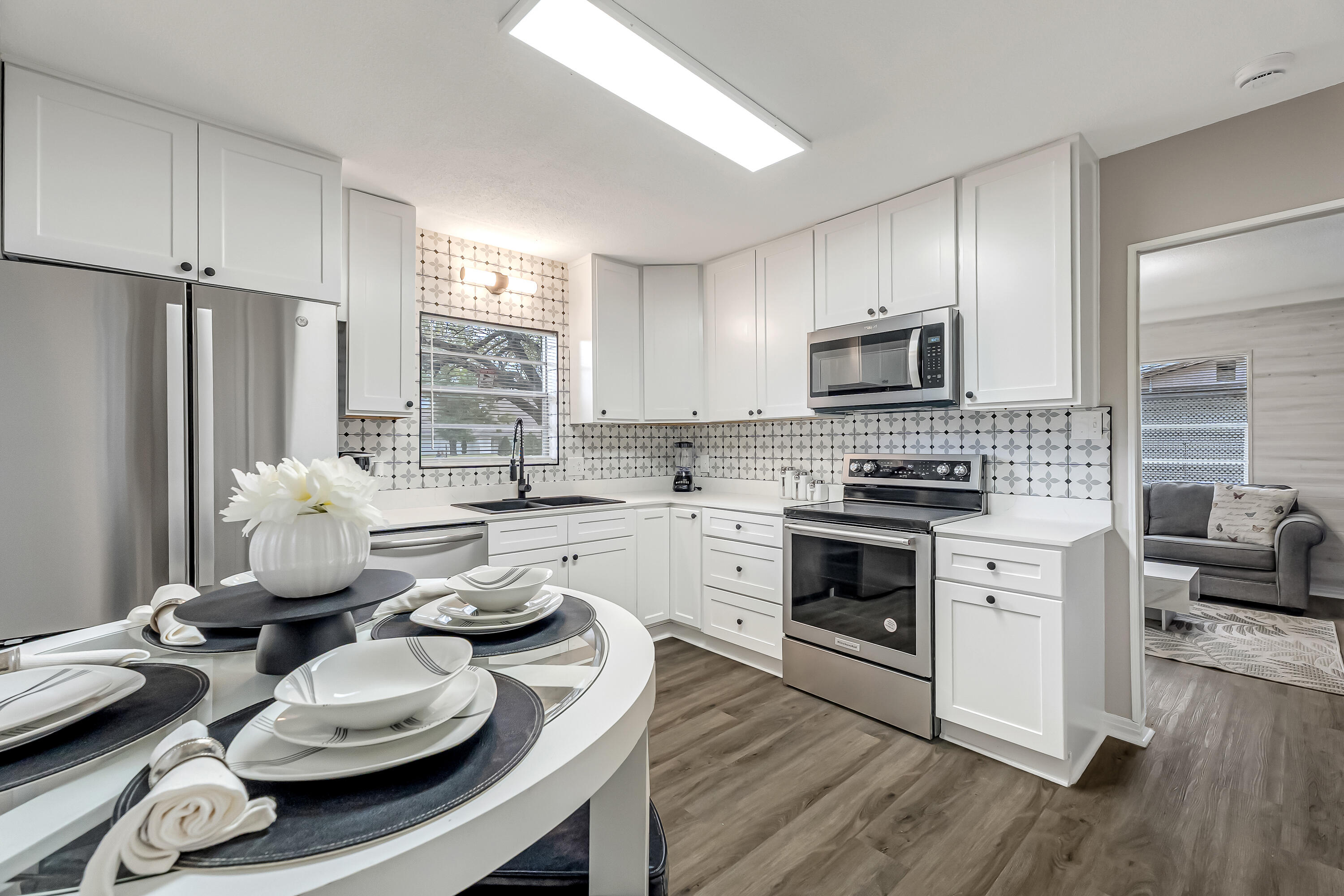 OAKLAND HEIGHTS - Residential