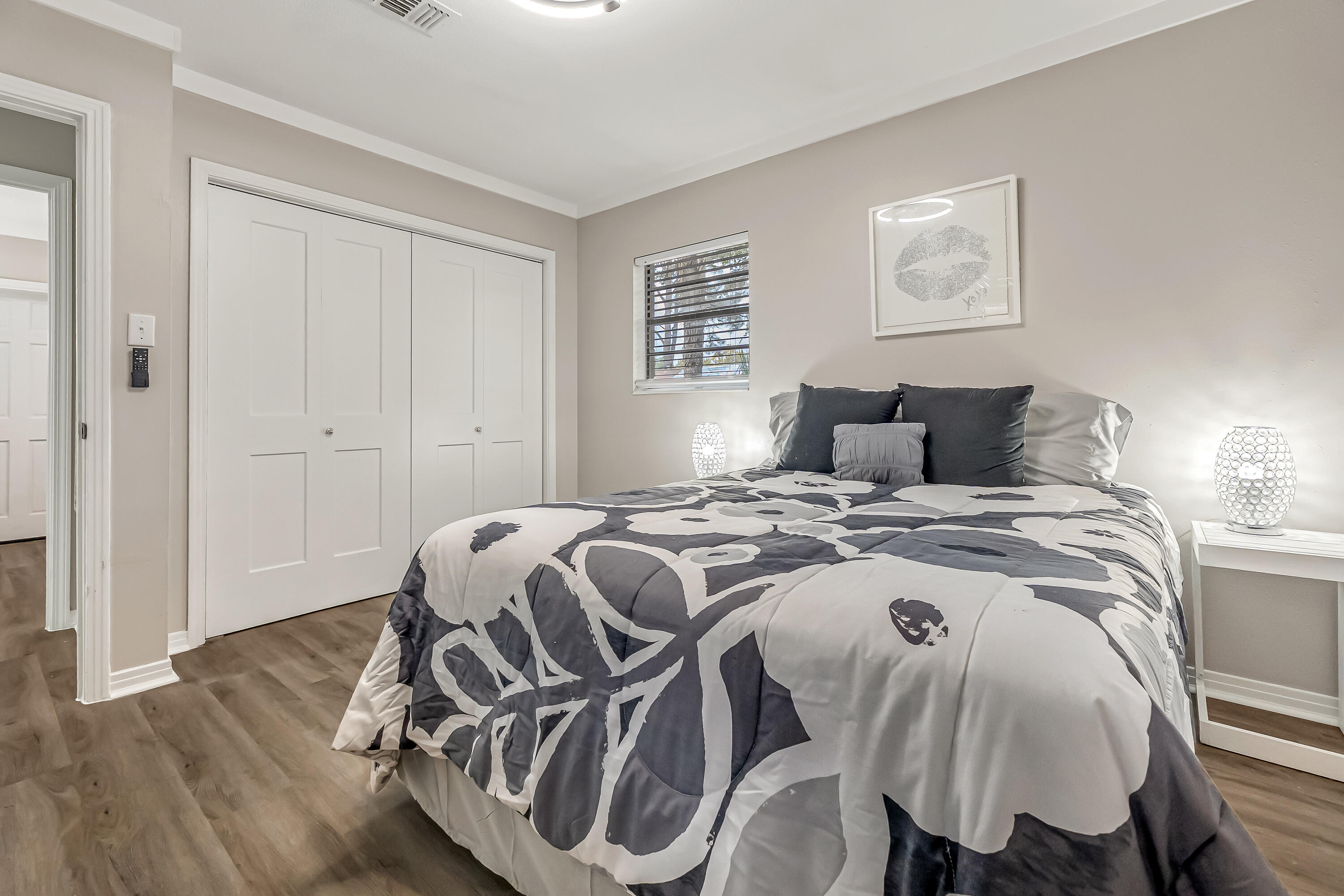 OAKLAND HEIGHTS - Residential