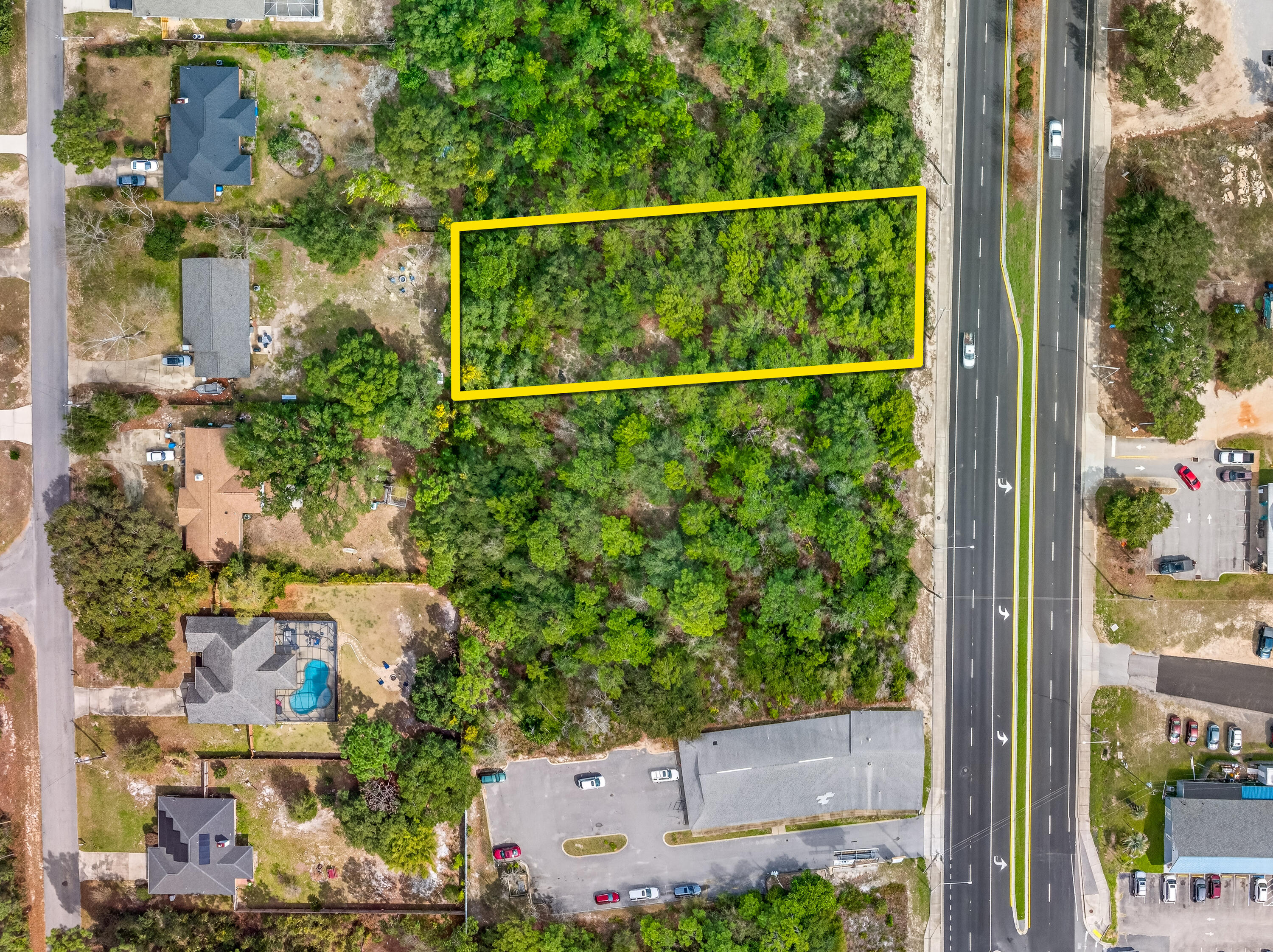 METES & BOUNDS - Land