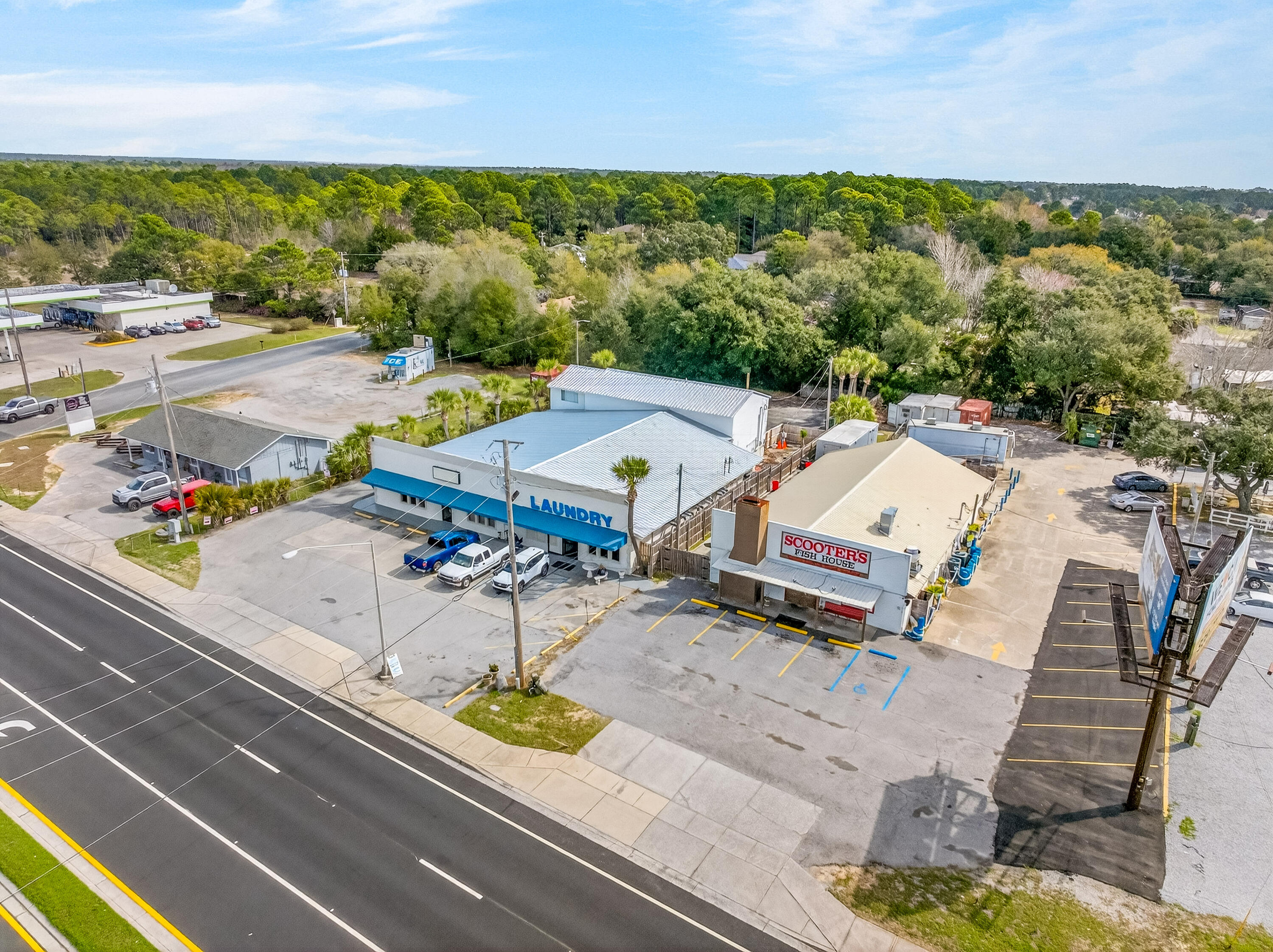 METES & BOUNDS - Land