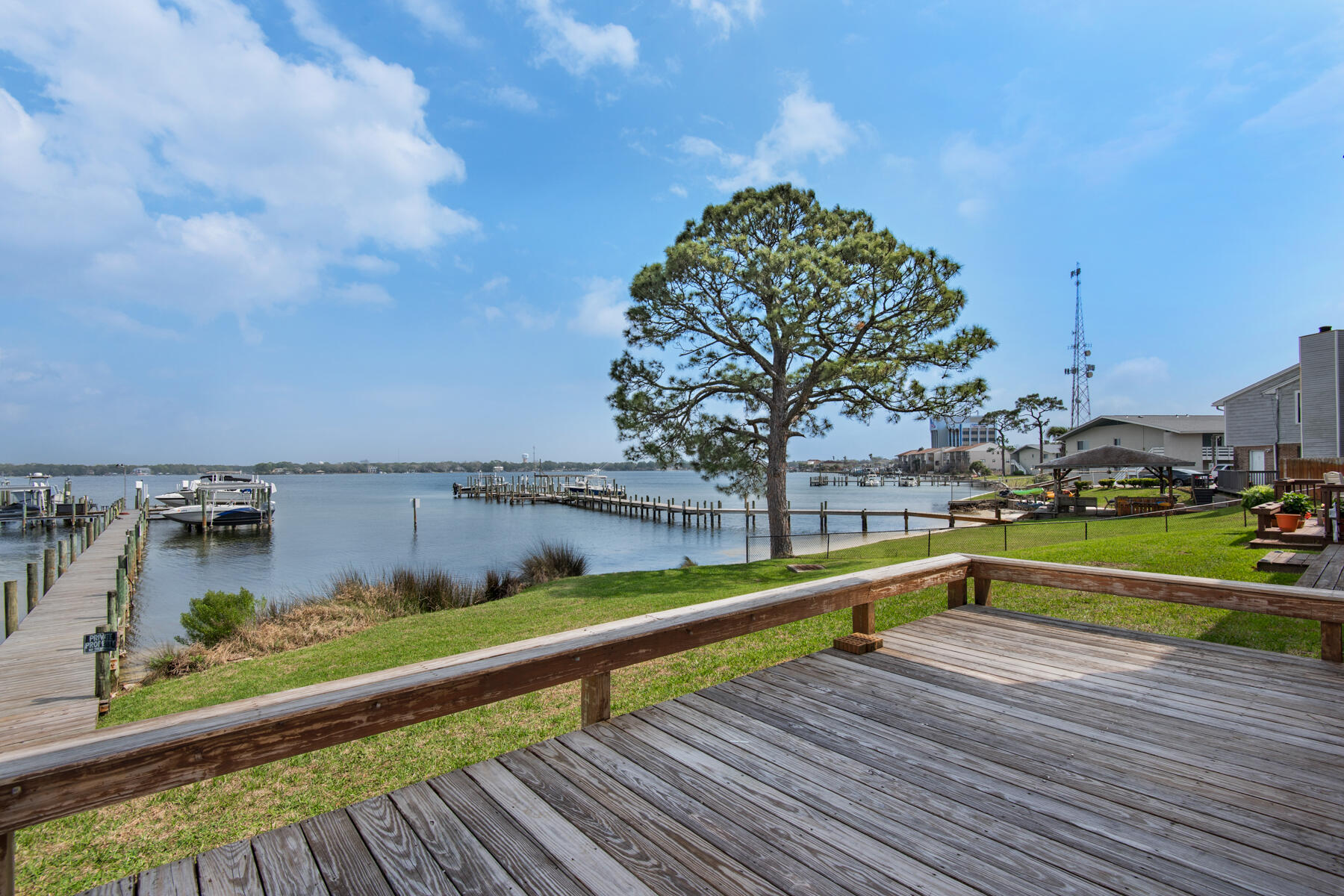 PELICAN COVE T/H - Residential