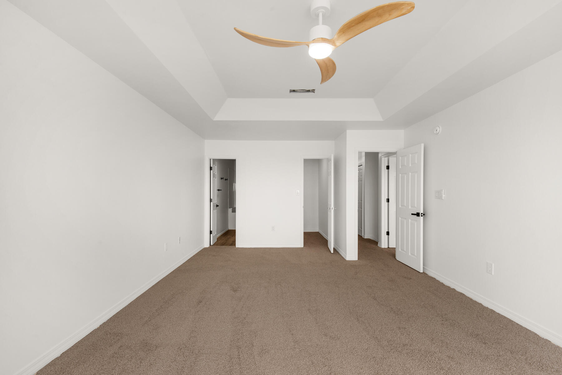 PELICAN COVE T/H - Residential