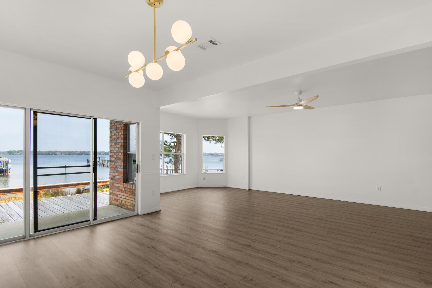 PELICAN COVE T/H - Residential