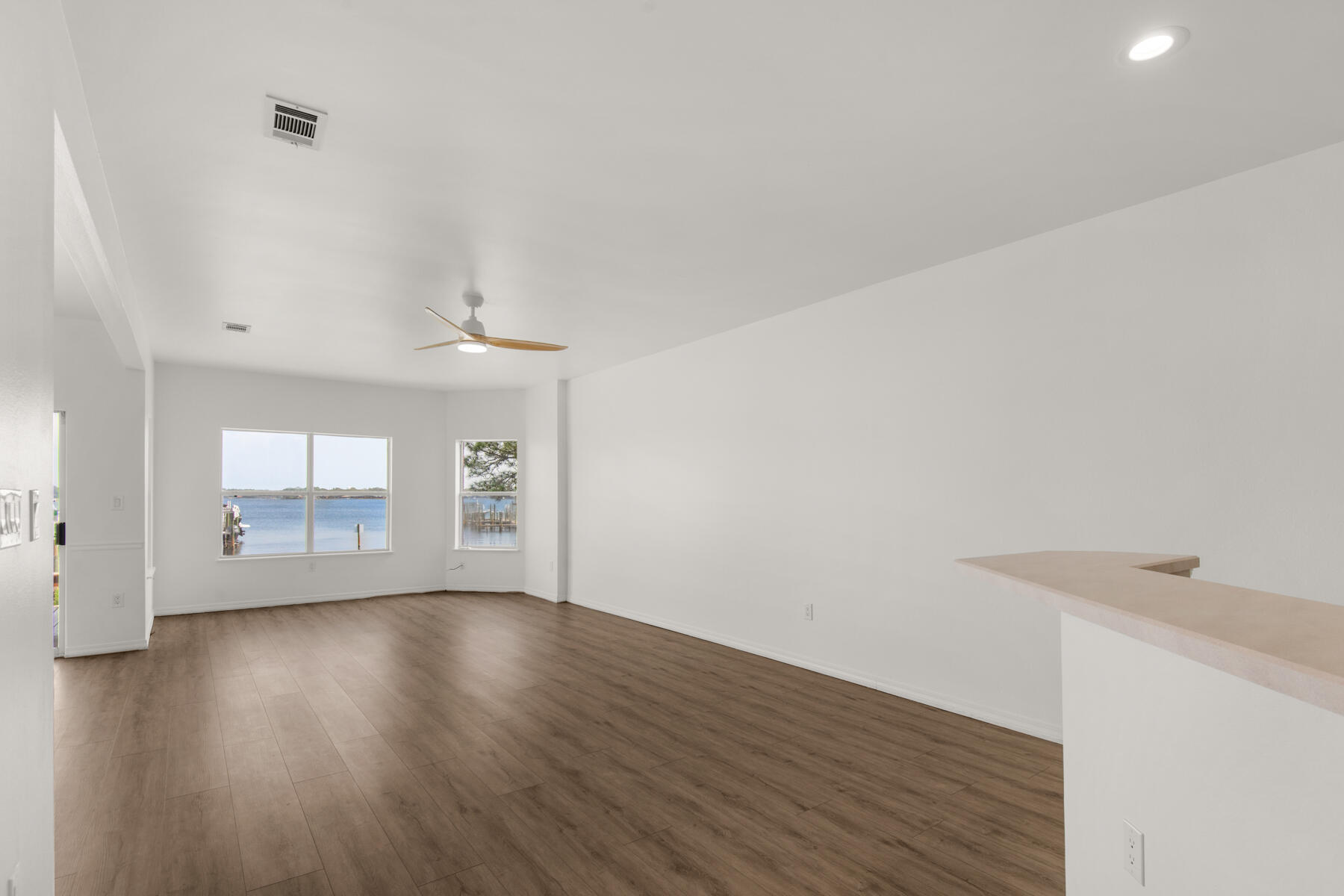 PELICAN COVE T/H - Residential