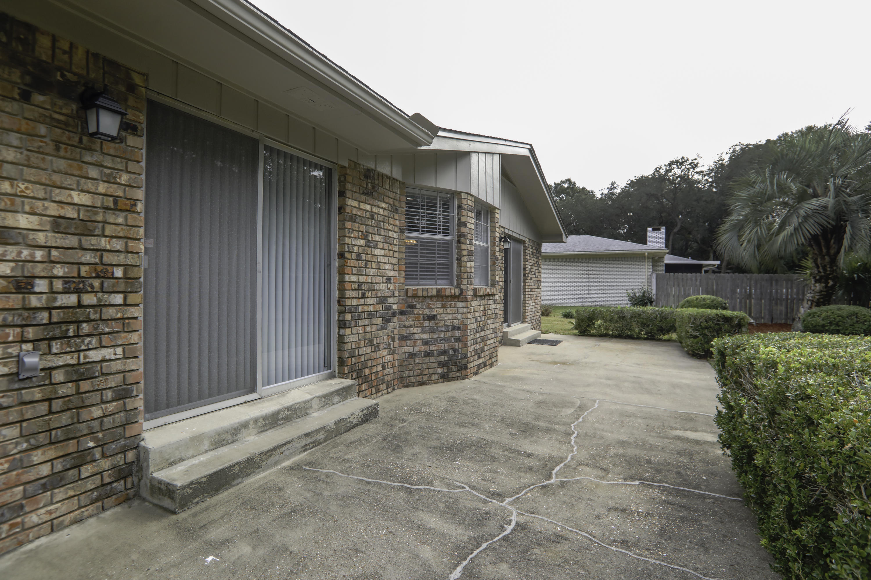 LAKE LORRAINE ESTATES 1 - Residential