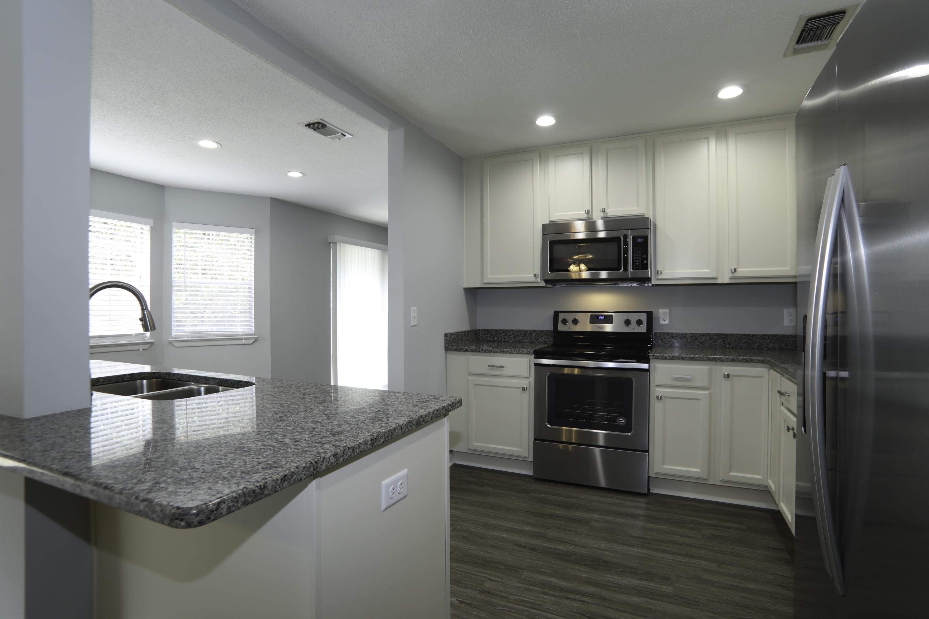 LAKE LORRAINE ESTATES 1 - Residential