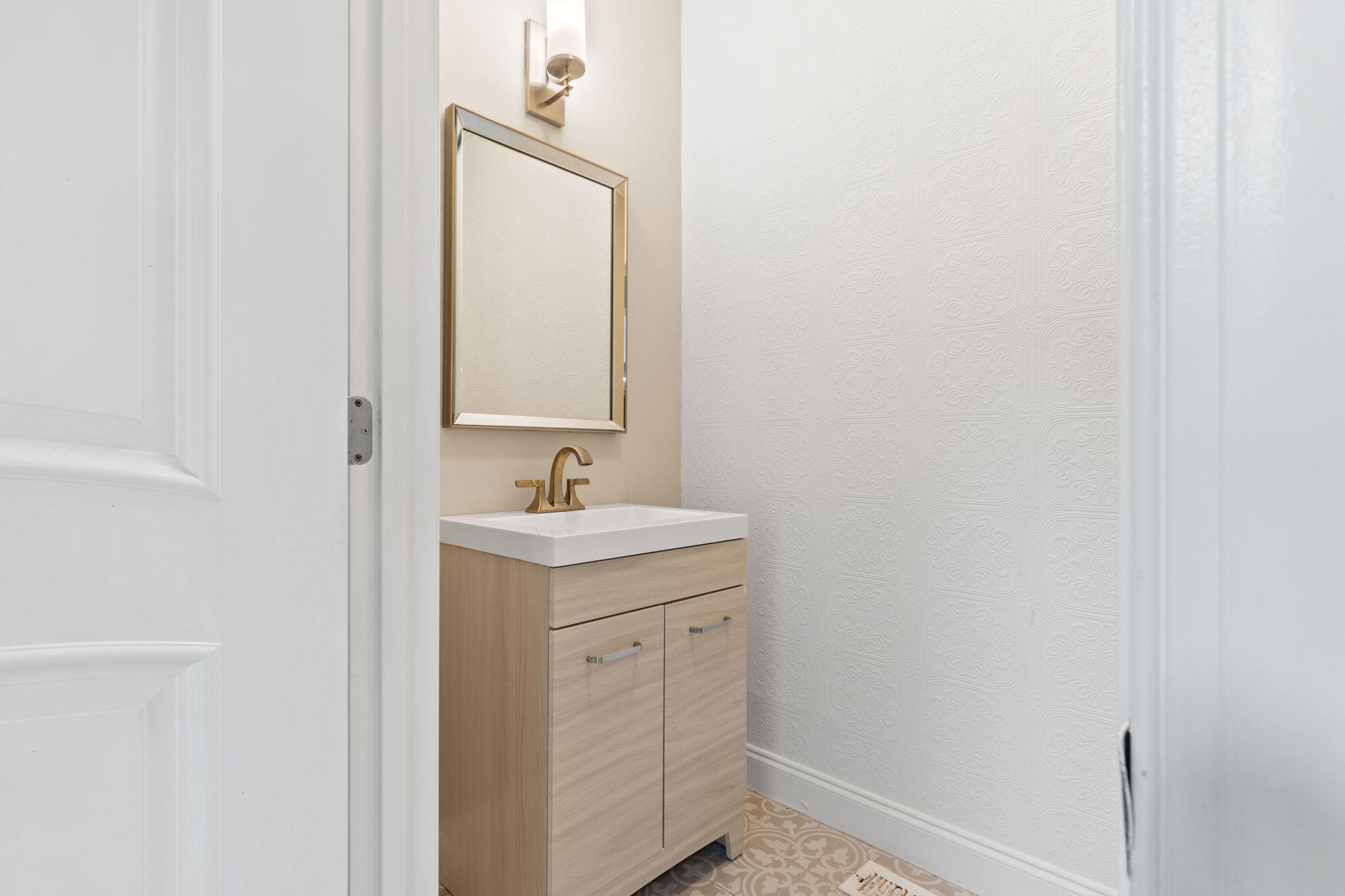 CANO ESTATES - Residential