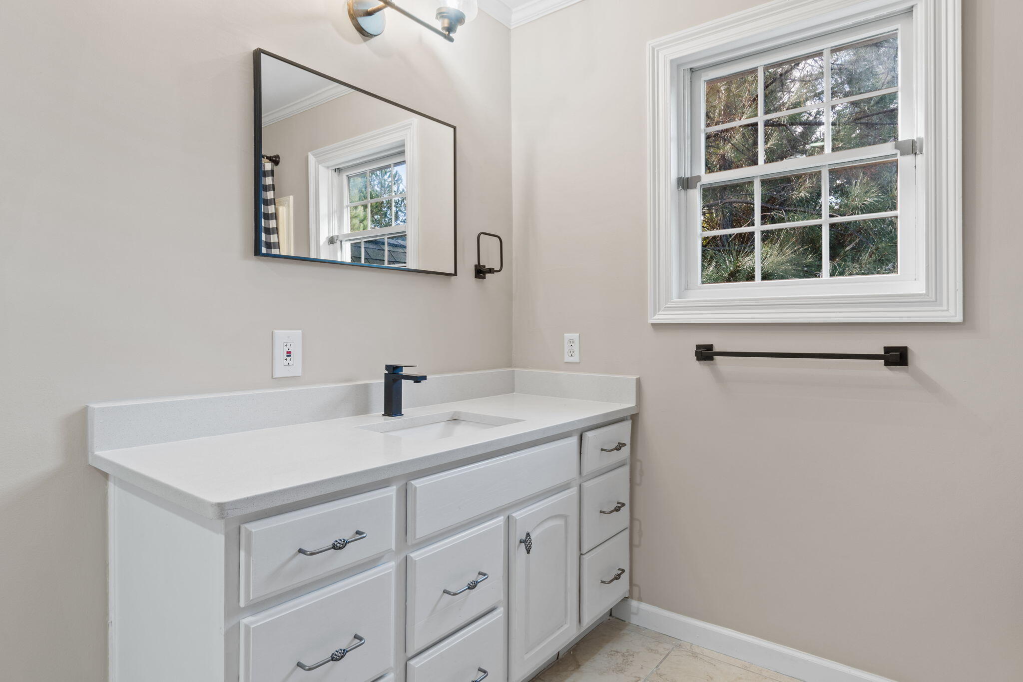 CANO ESTATES - Residential