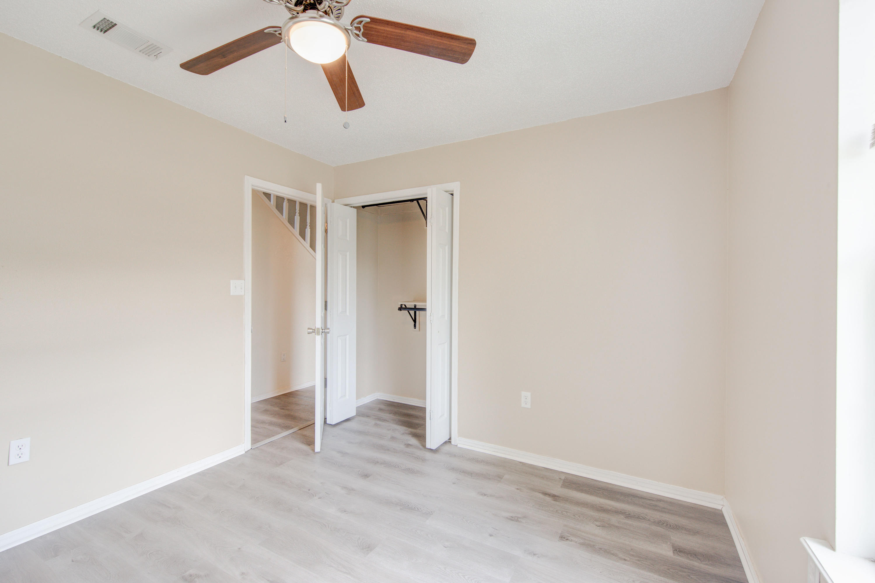 PAGE PLACE 2 - Residential