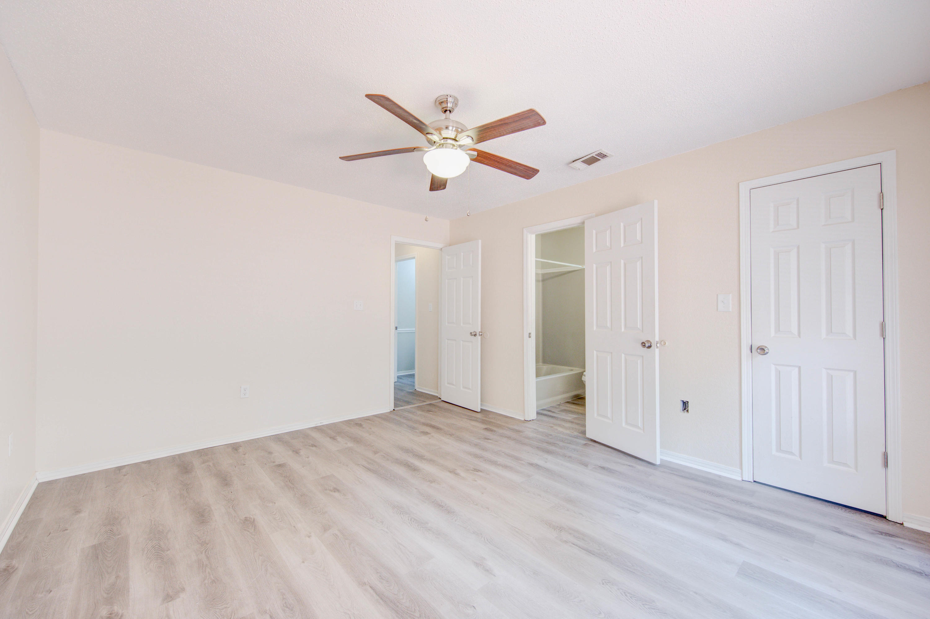 PAGE PLACE 2 - Residential