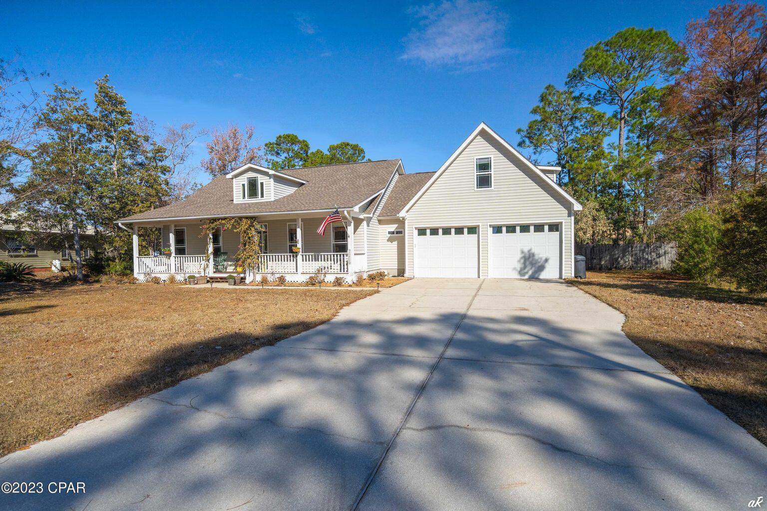 COLONY CLUB HARBOUR PH 3 - Residential