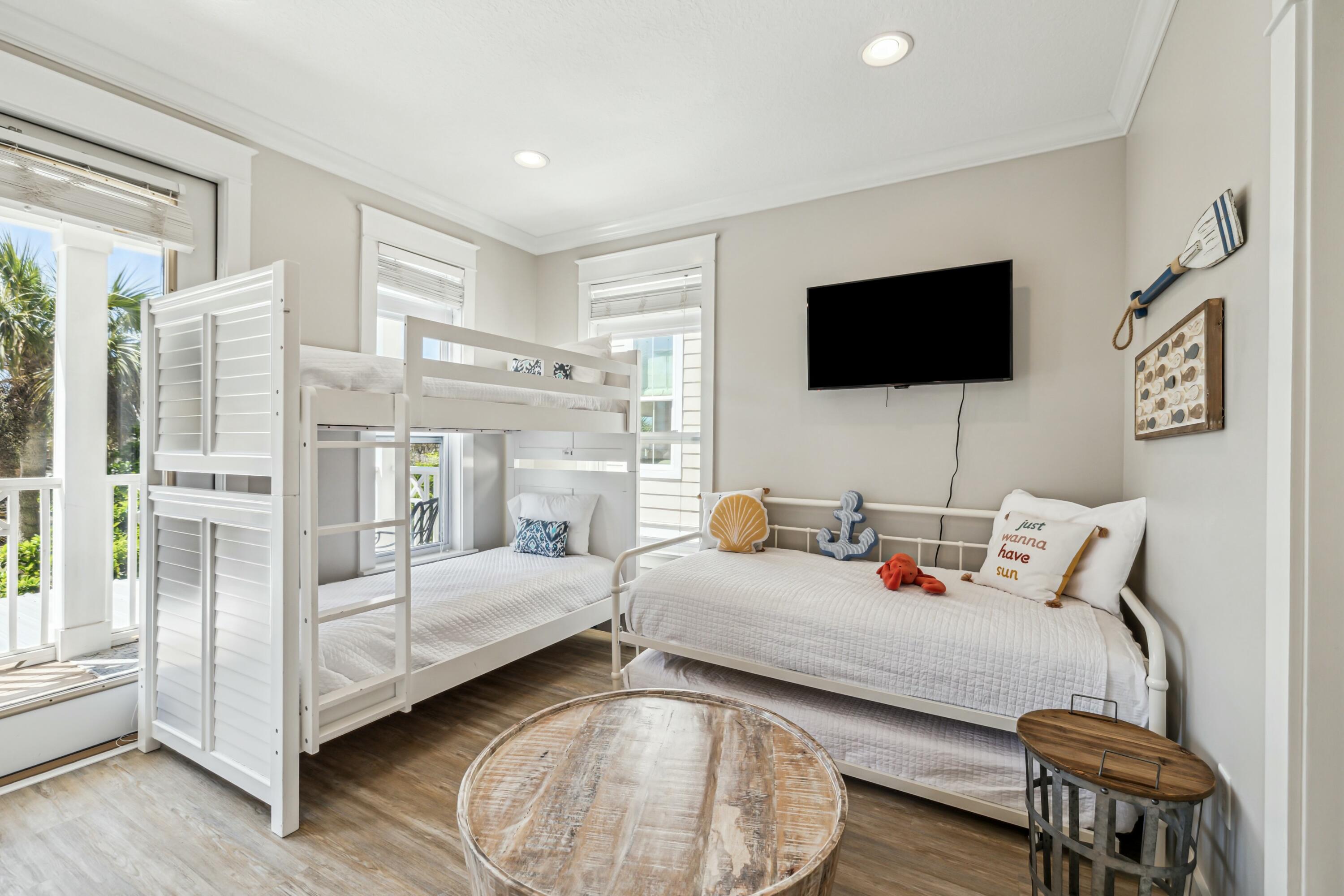 SEACREST BEACH - Residential