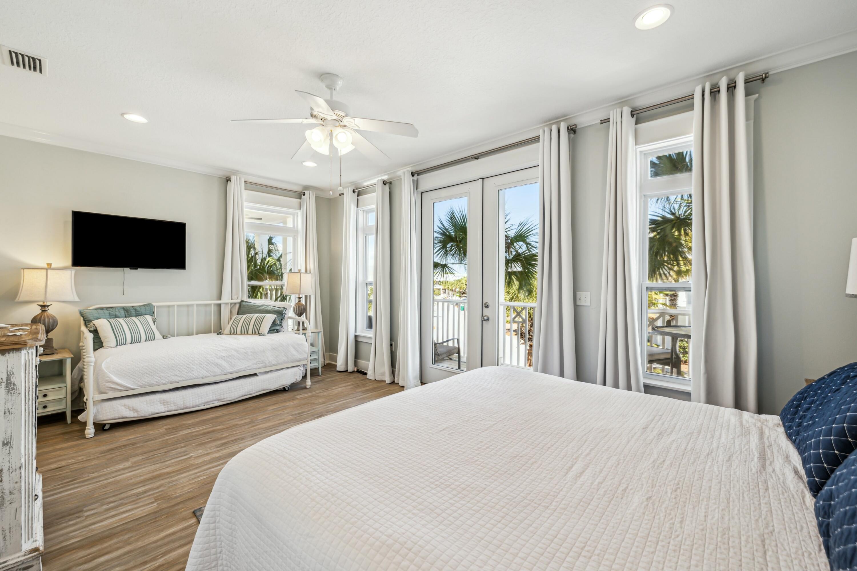 SEACREST BEACH - Residential