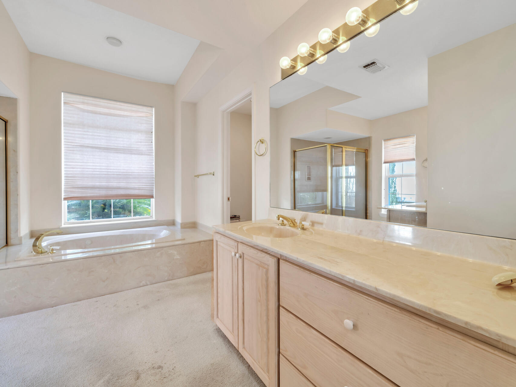 EMERALD BAY PH 1-B - Residential