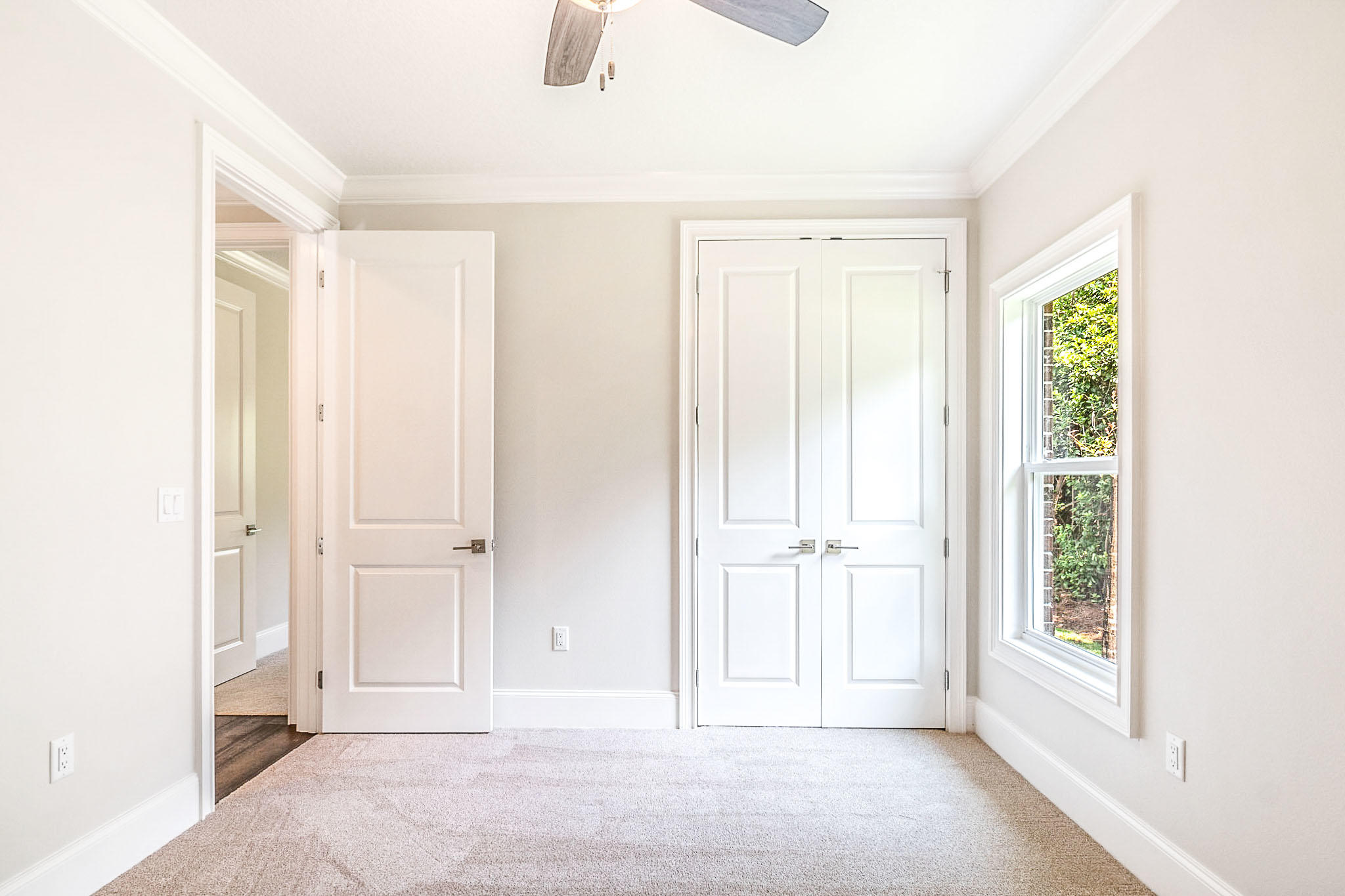 CLAIRES VINEYARD - Residential