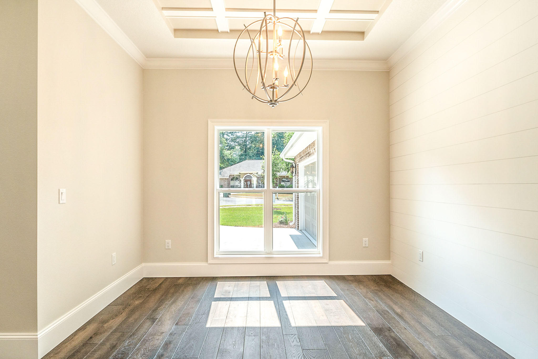 CLAIRES VINEYARD - Residential