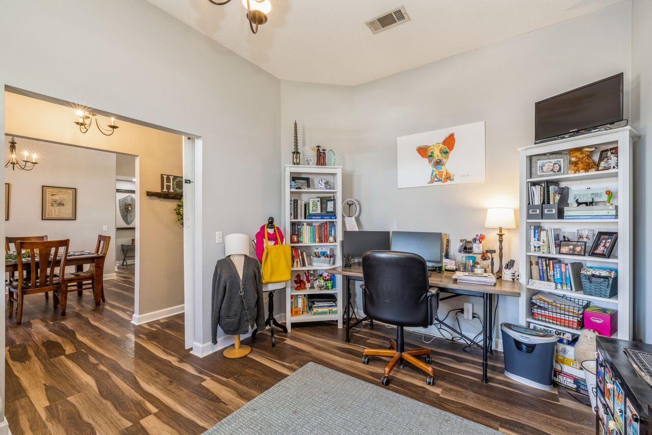 MARION MANOR - Residential