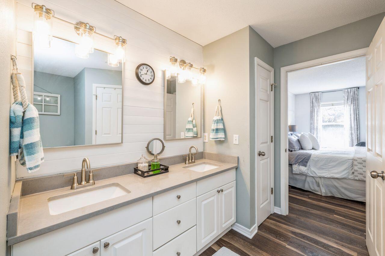 MARION MANOR - Residential