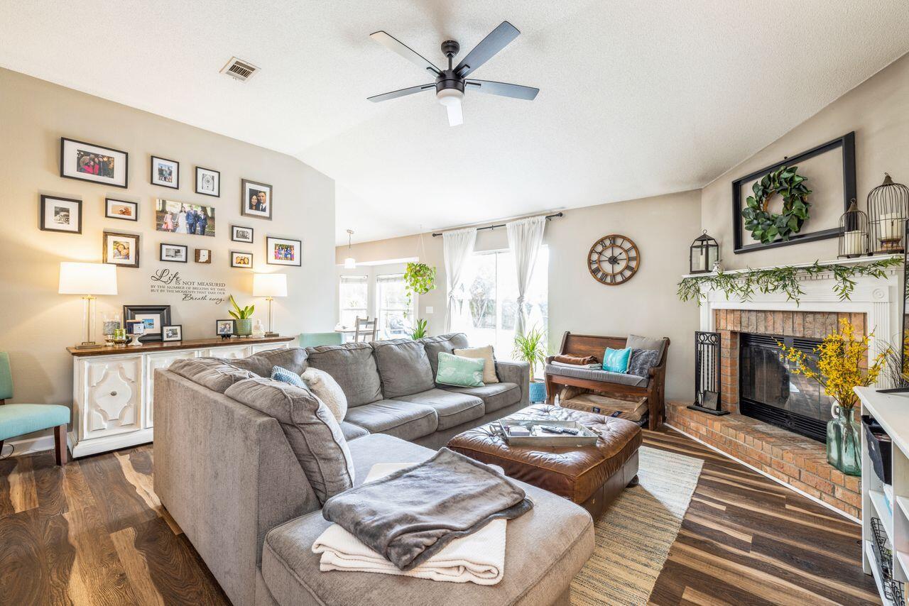 MARION MANOR - Residential
