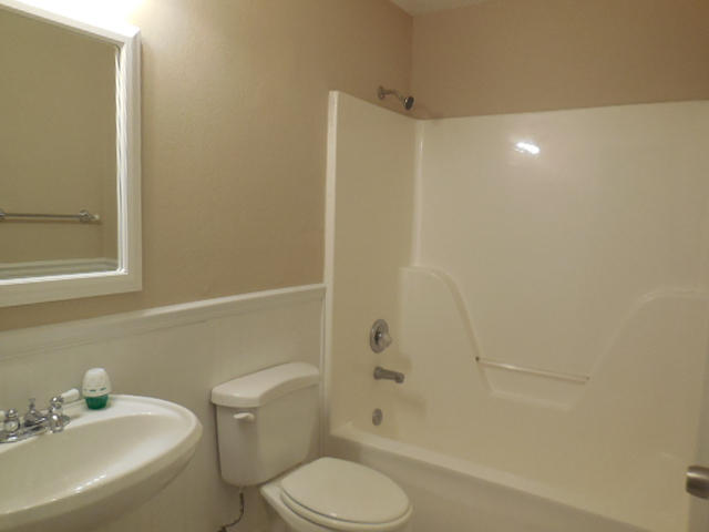 RAINTREE ESTATES - Residential