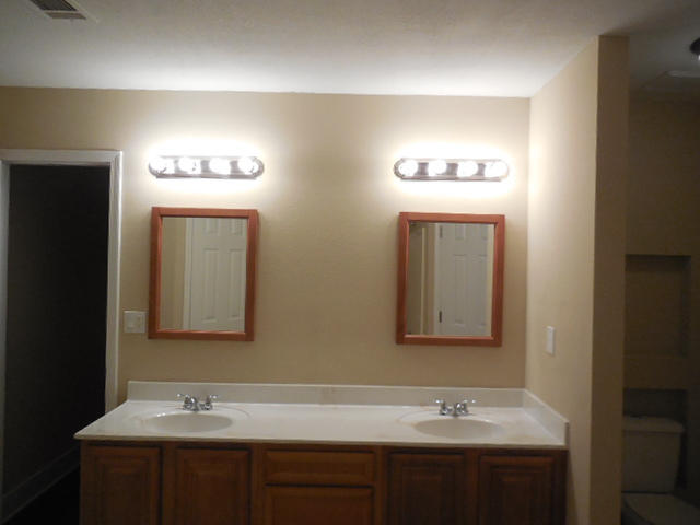 RAINTREE ESTATES - Residential