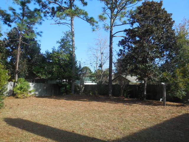 RAINTREE ESTATES - Residential