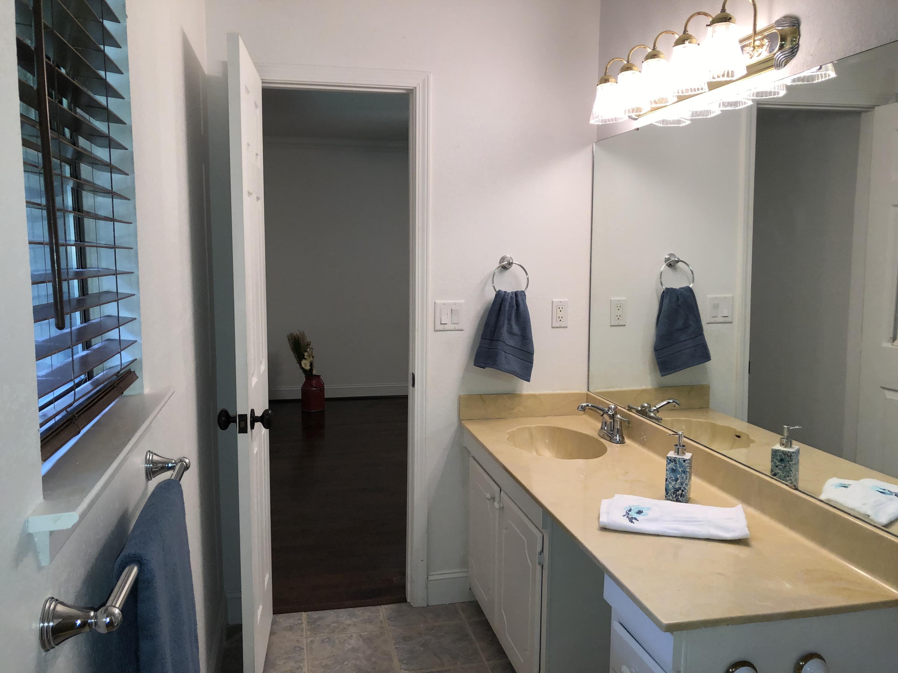 BLUEWATER BAY VILLAGE 1A - Residential