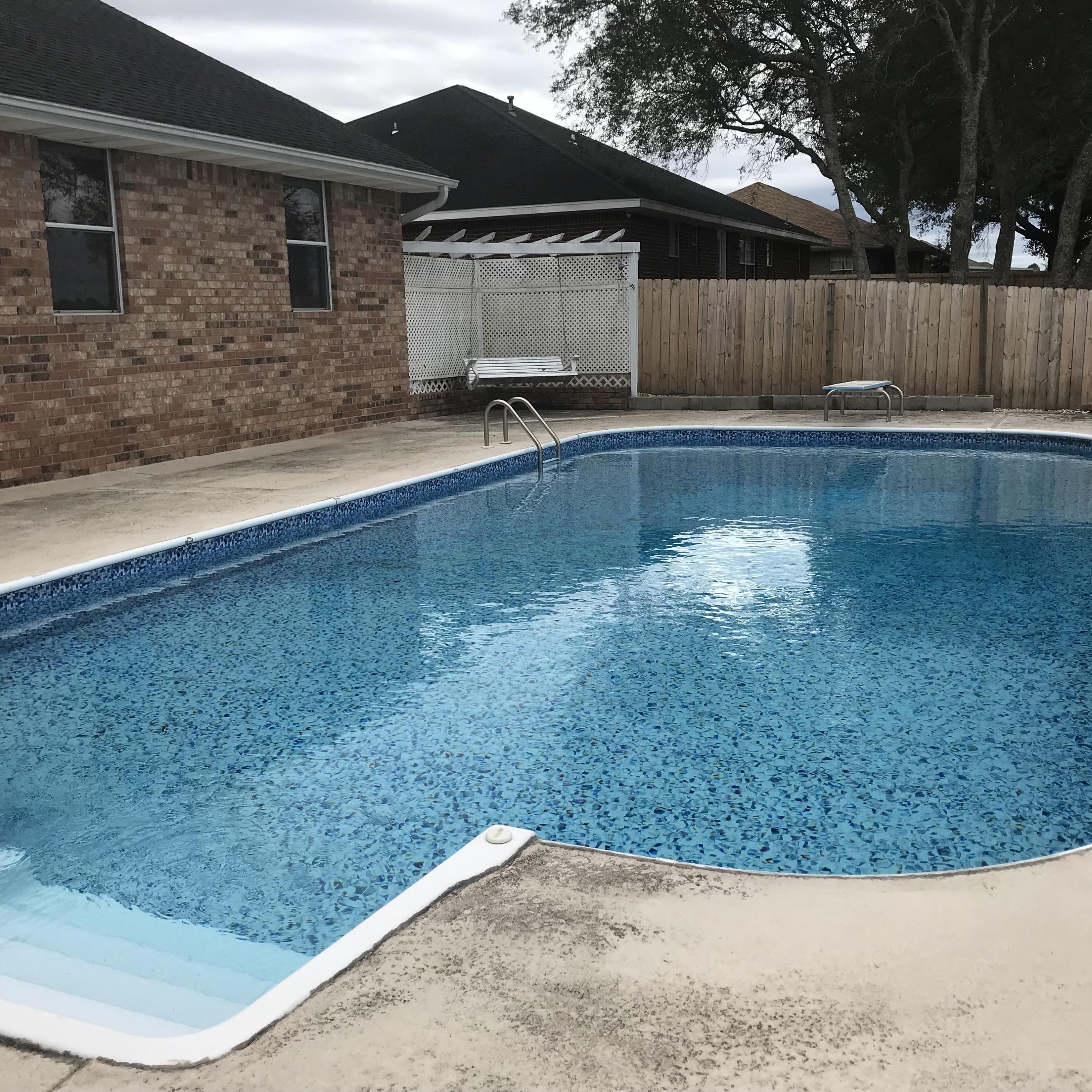 RIVERCHASE PH II - Residential Lease