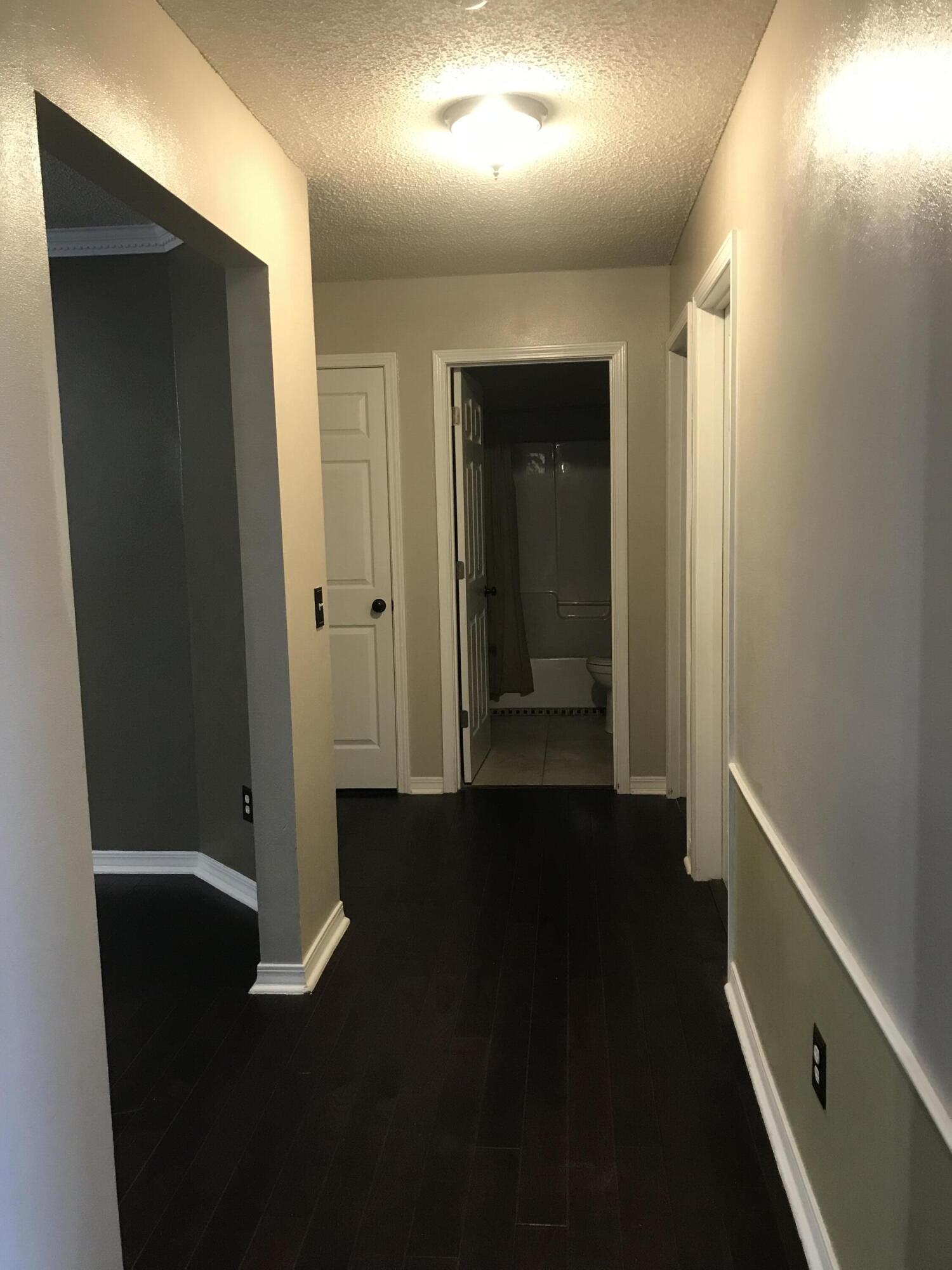 RIVERCHASE PH II - Residential Lease