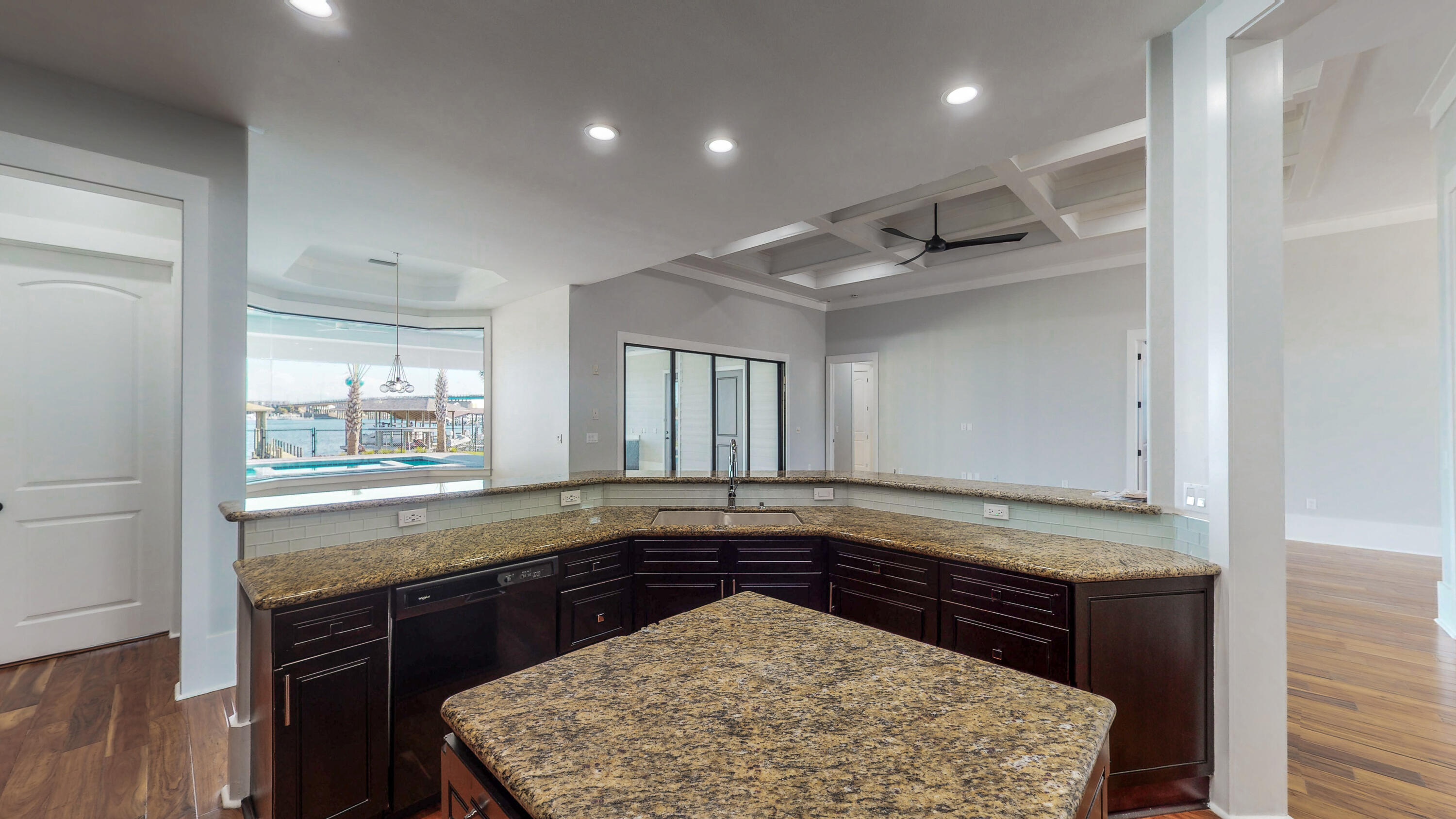 Bay Towne View - Residential