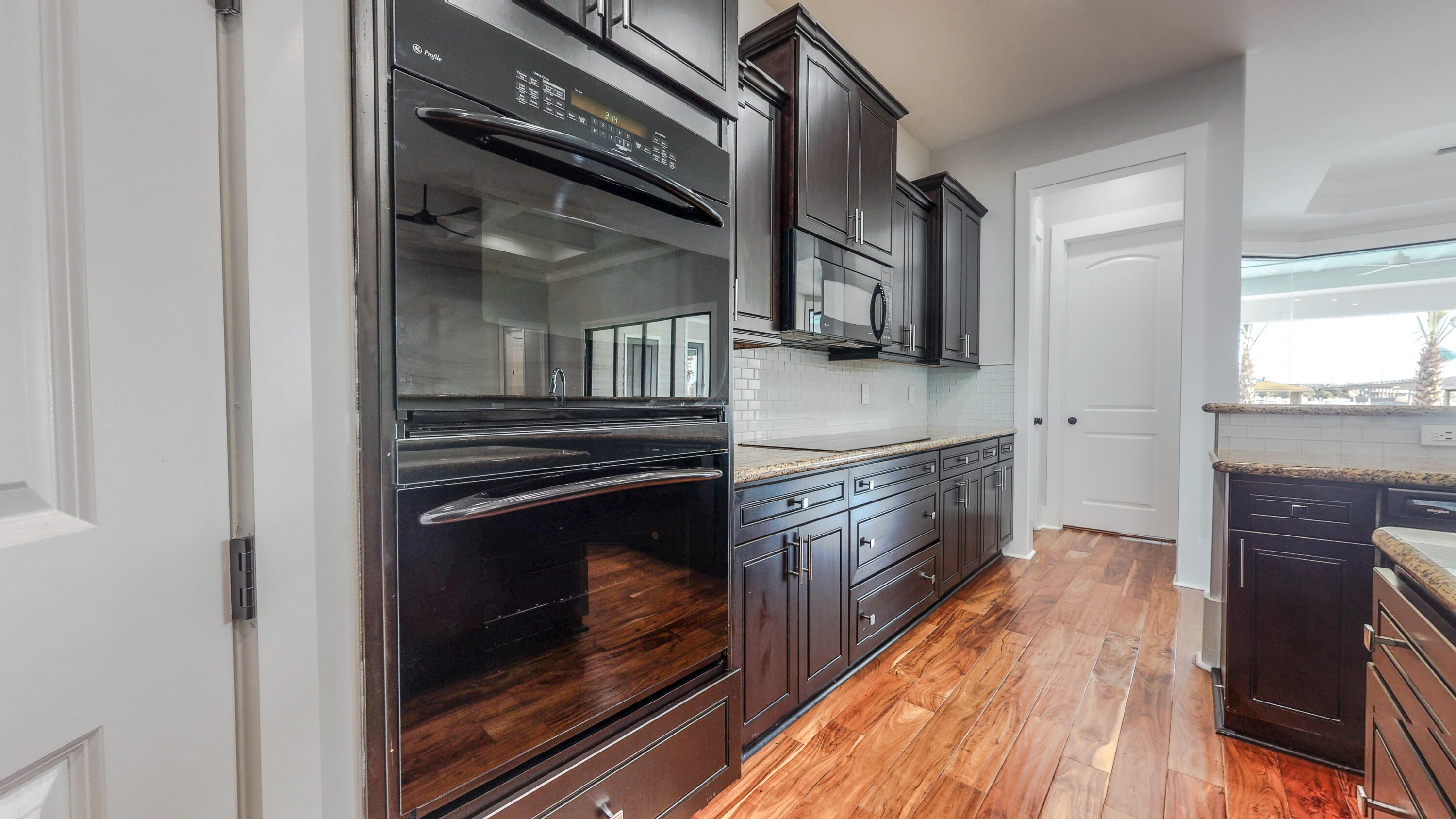 Bay Towne View - Residential