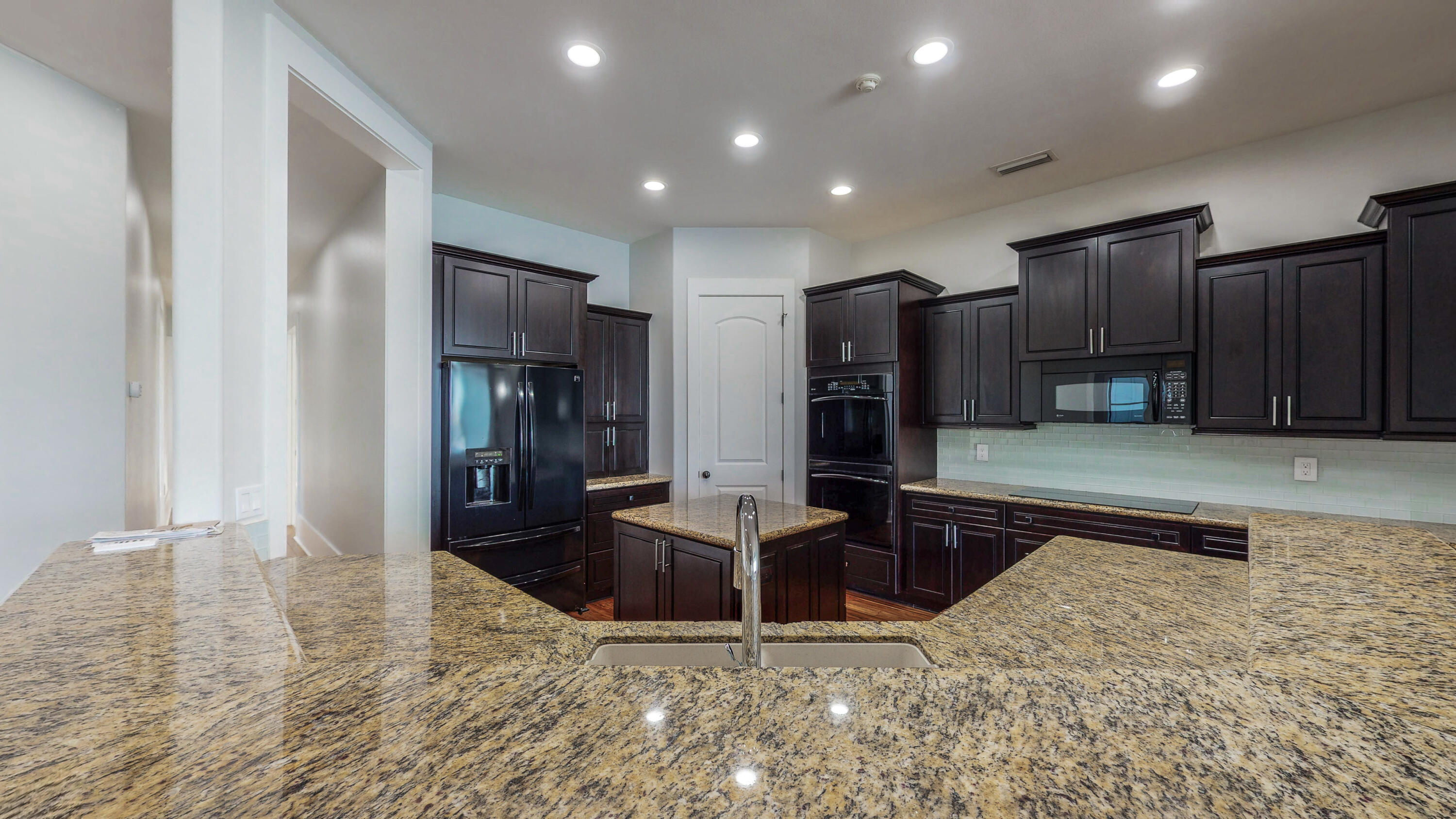 Bay Towne View - Residential