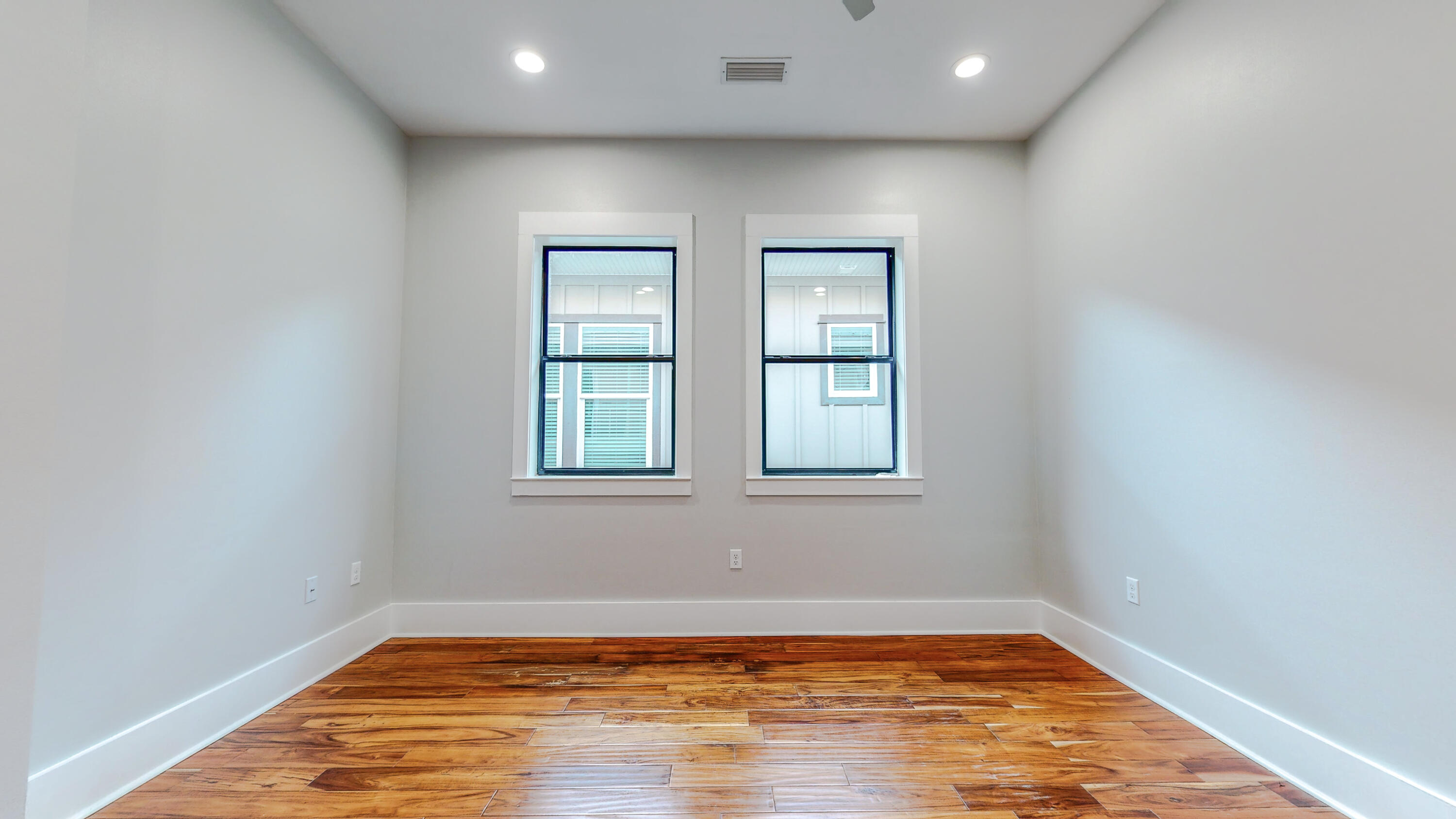 Bay Towne View - Residential