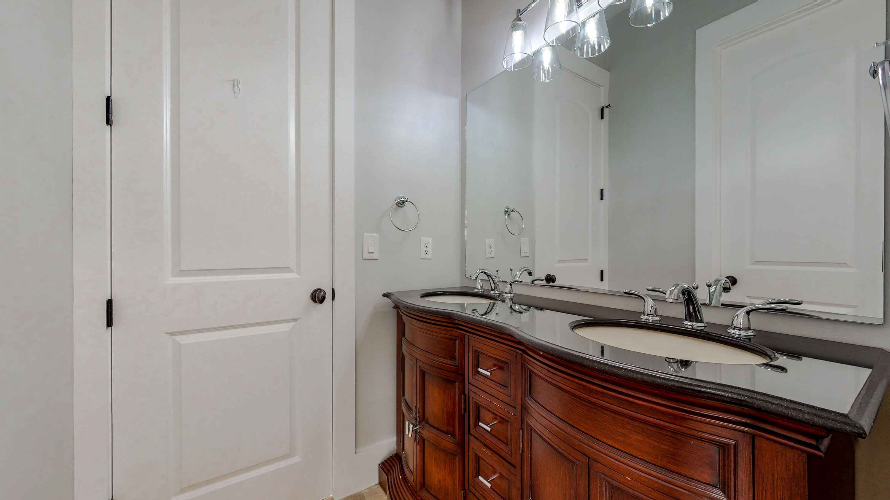 Bay Towne View - Residential
